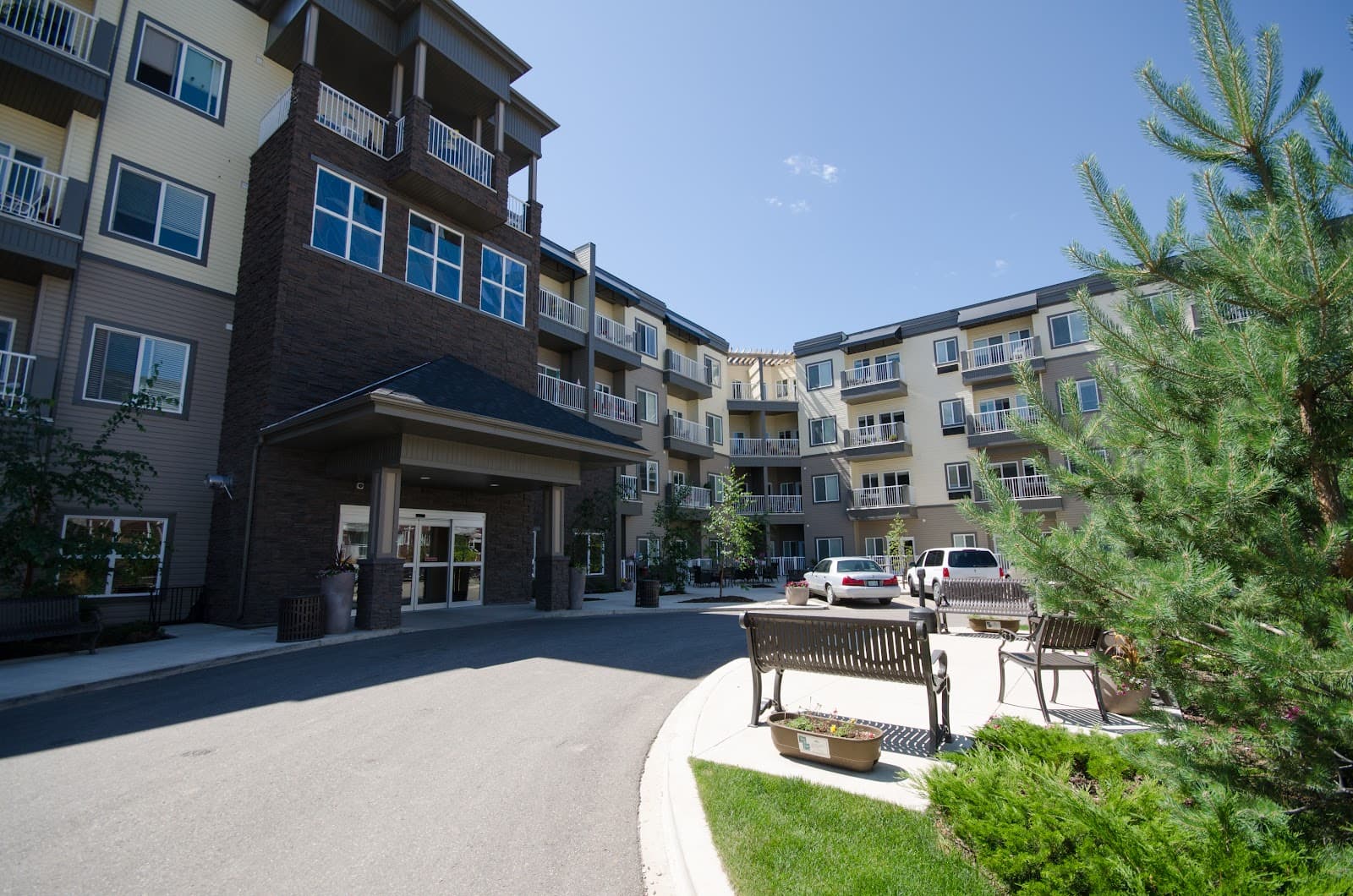 Preston Park Retirement Residence photo 2