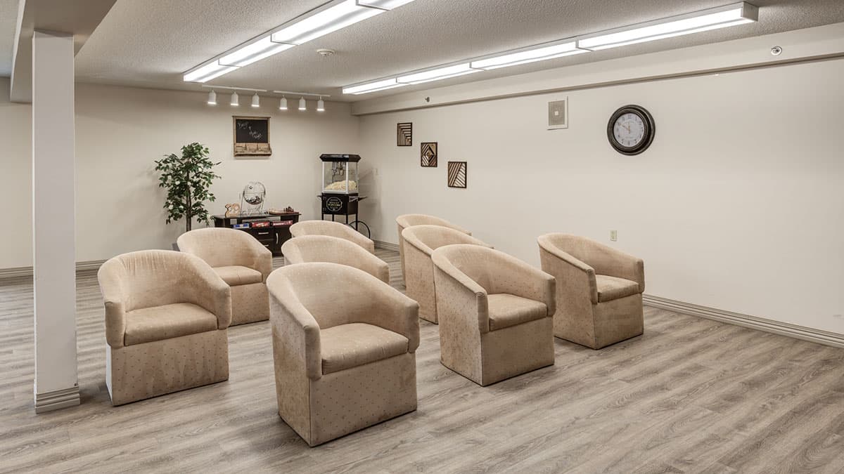 Prima Living Westmount on William Retirement Residence photo 3