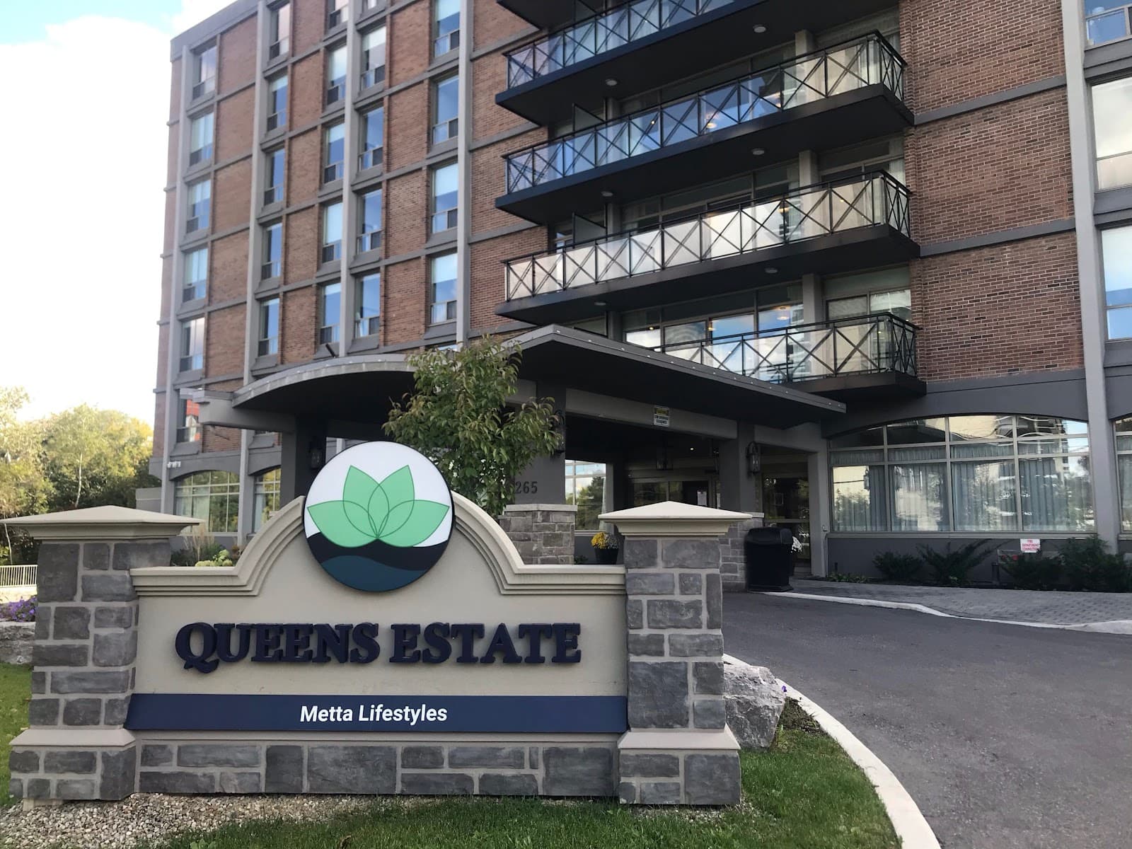 Queens Estate Retirement Residence - Metta Lifestyles photo 1 of 4