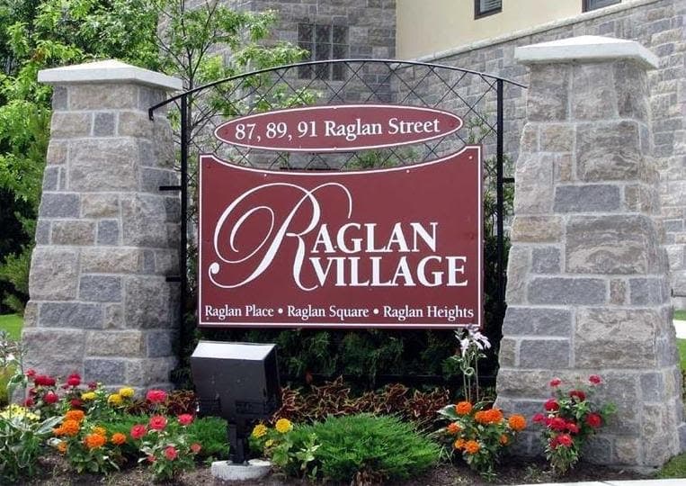 Raglan Village Adult & Retirement Community, retirement home in Collingwood