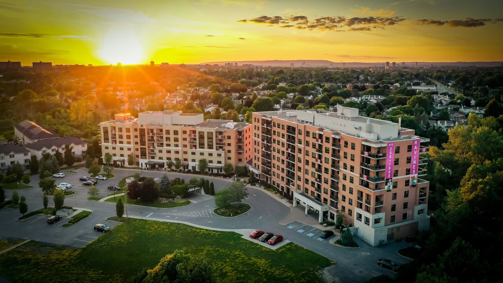 Ravines Seniors’ Suites & Retirement Residence photo 1 of 3