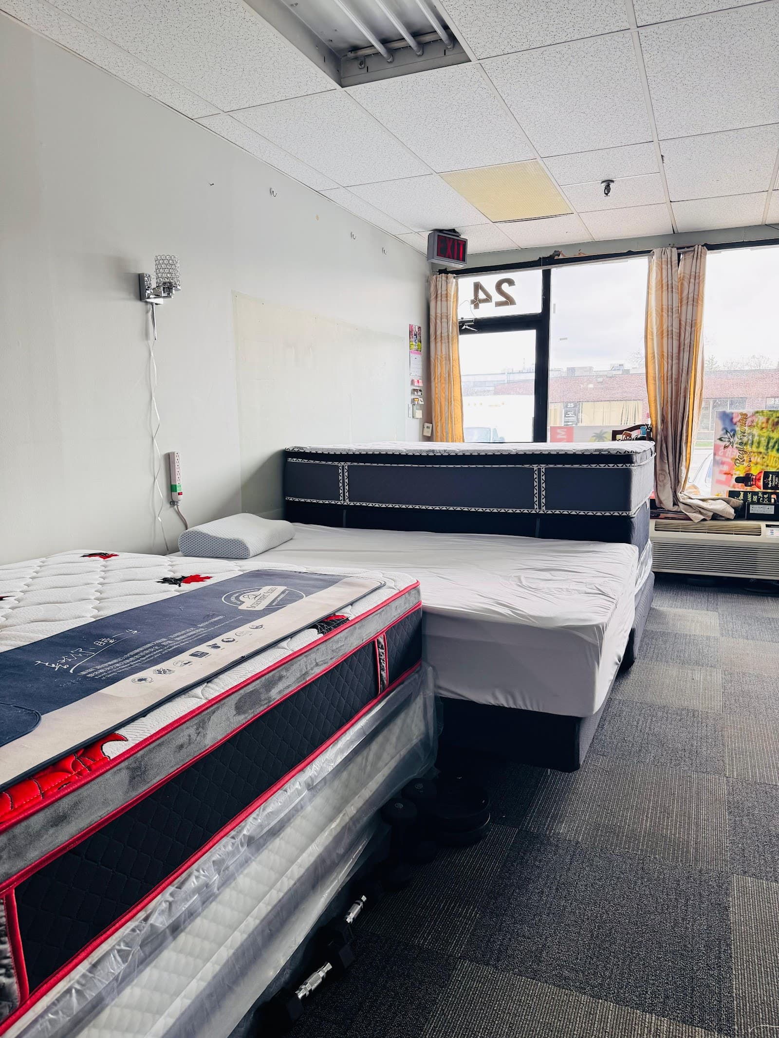 RayZzz Custom Mattresses photo 2