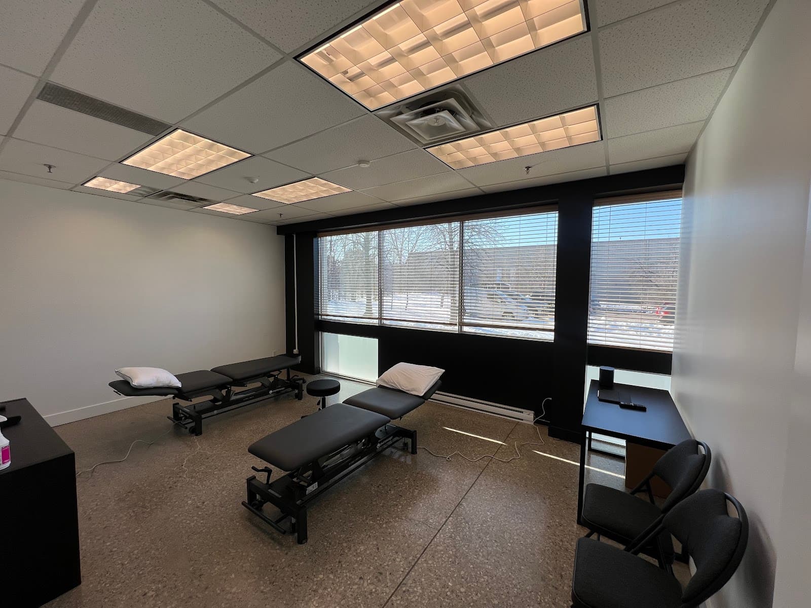 Rehab Collective Mississauga | Physiotherapy | Chiropractic | Massage Therapy photo 2