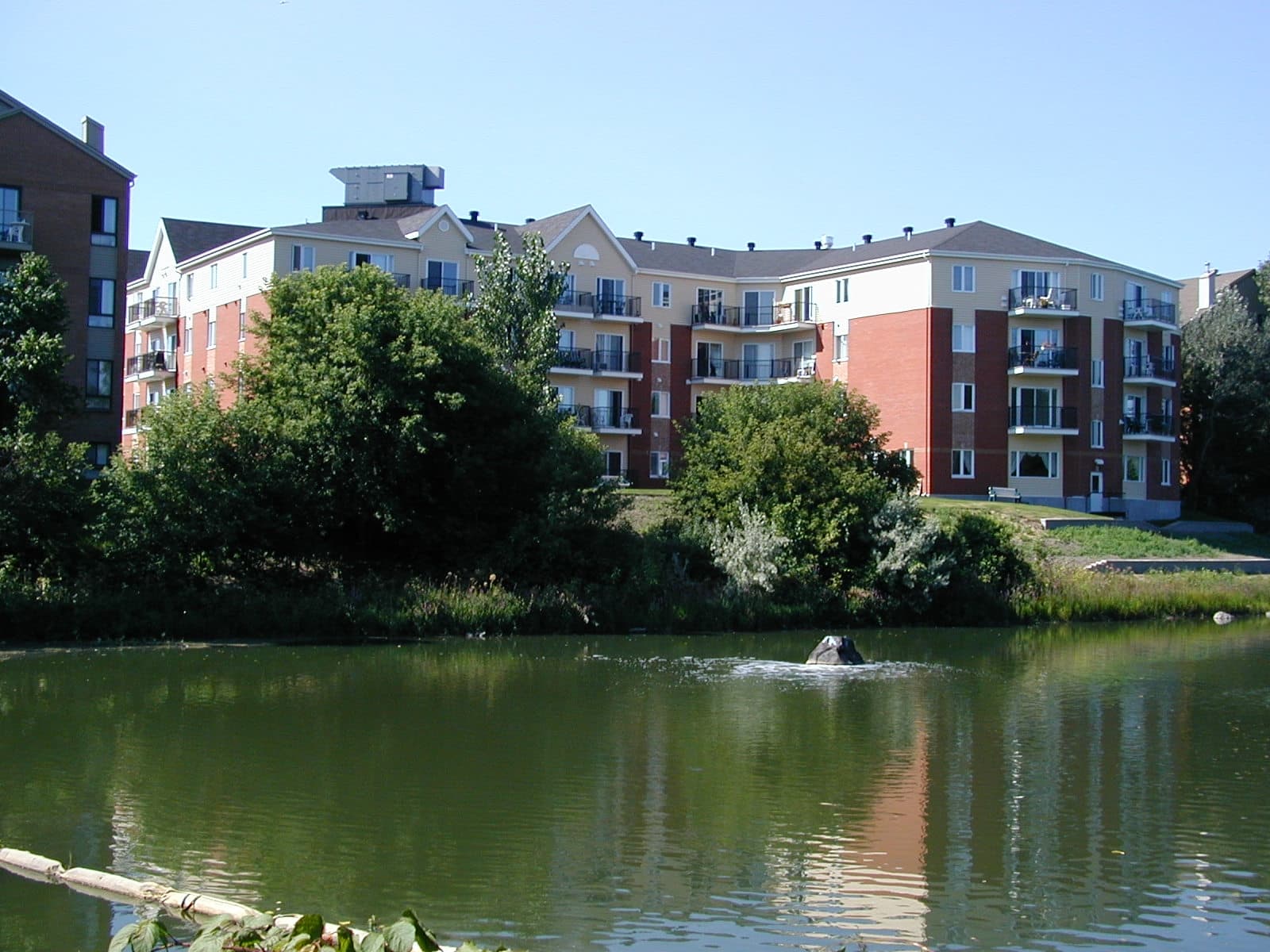 Résidence Anjou sur le Lac, retirement home in Montreal