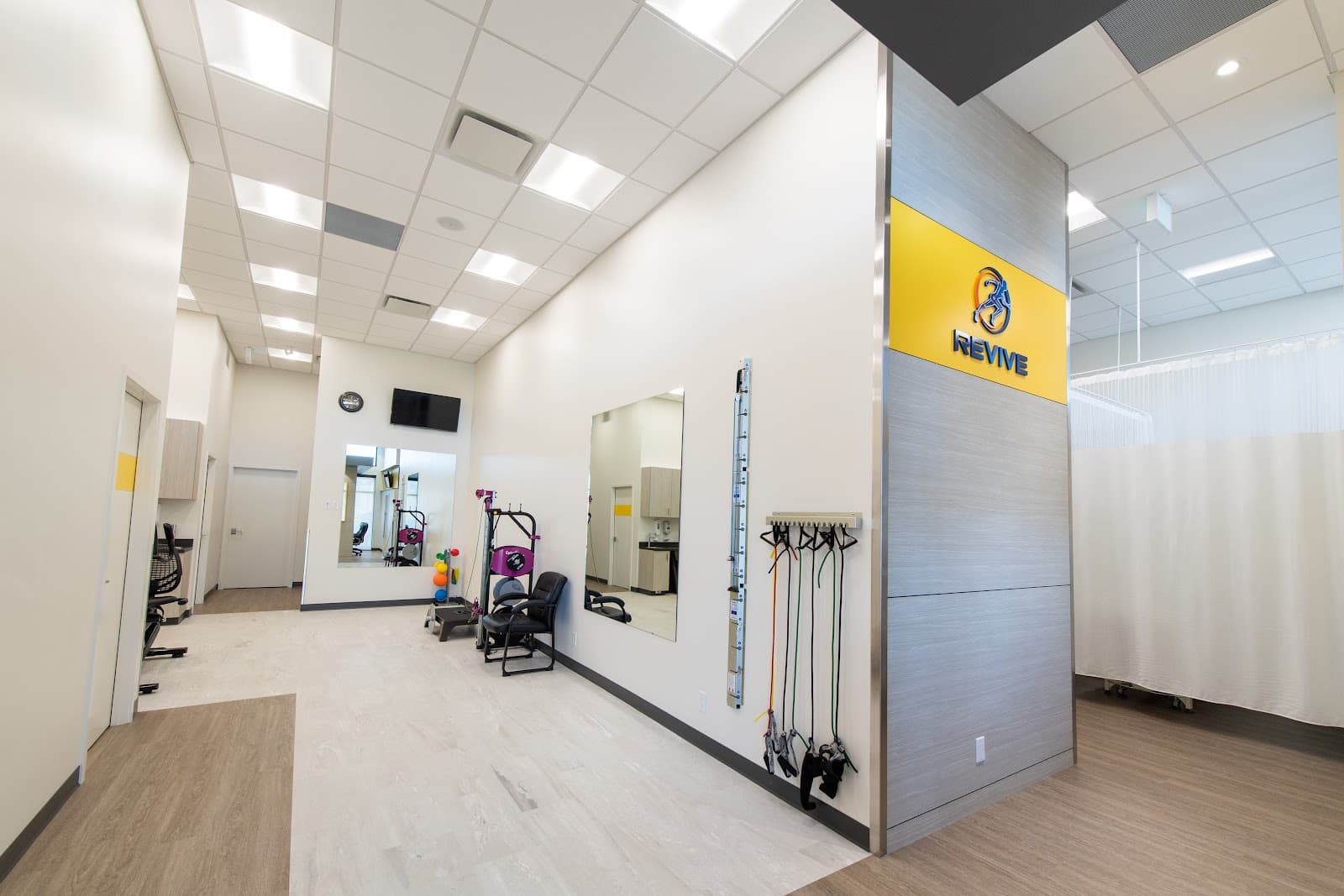 Revive Spine and Sport Physiotherapy Clinic photo 1 of 4