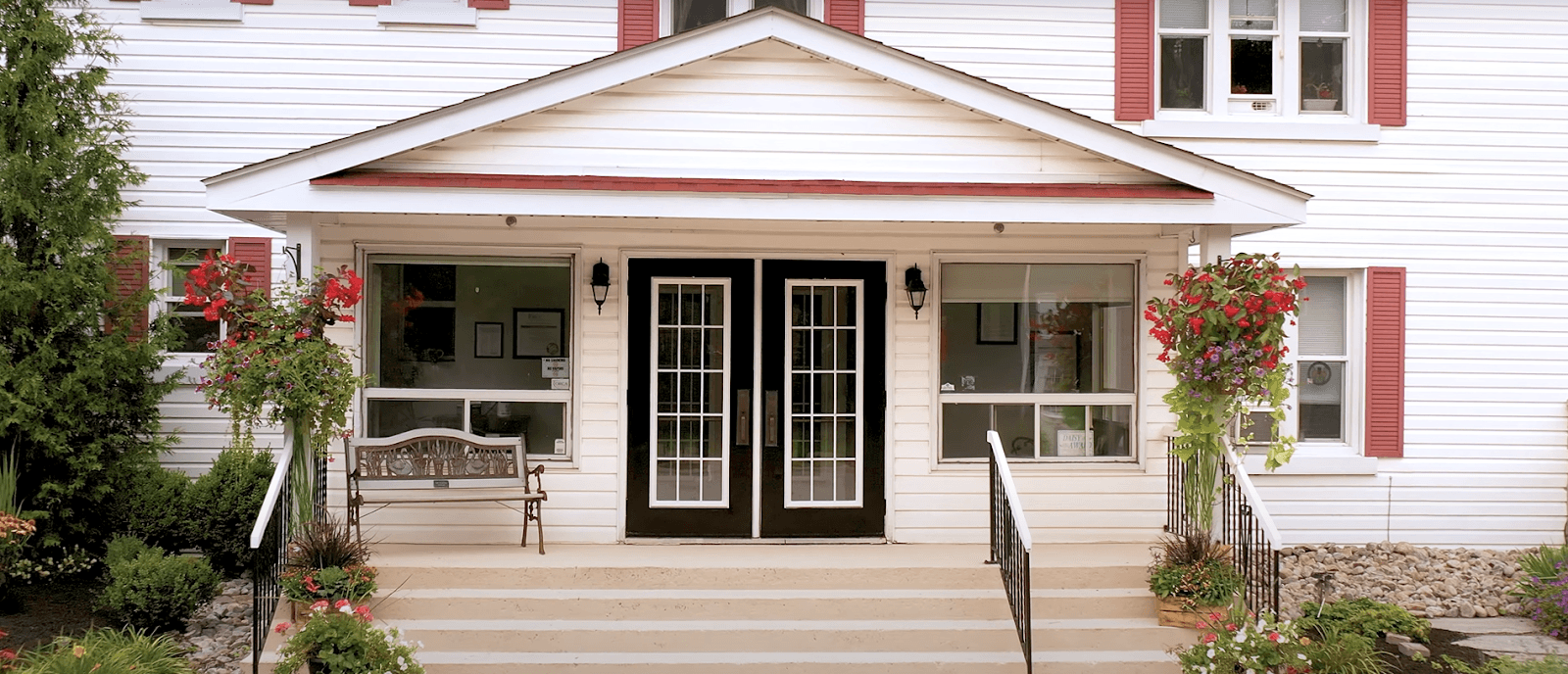 The Manor at Gravenhurst, retirement home in Gravenhurst