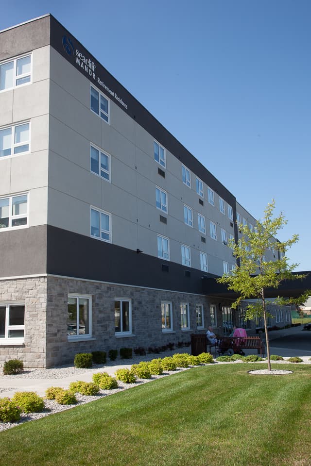 Seacliff Manor, retirement home in Leamington