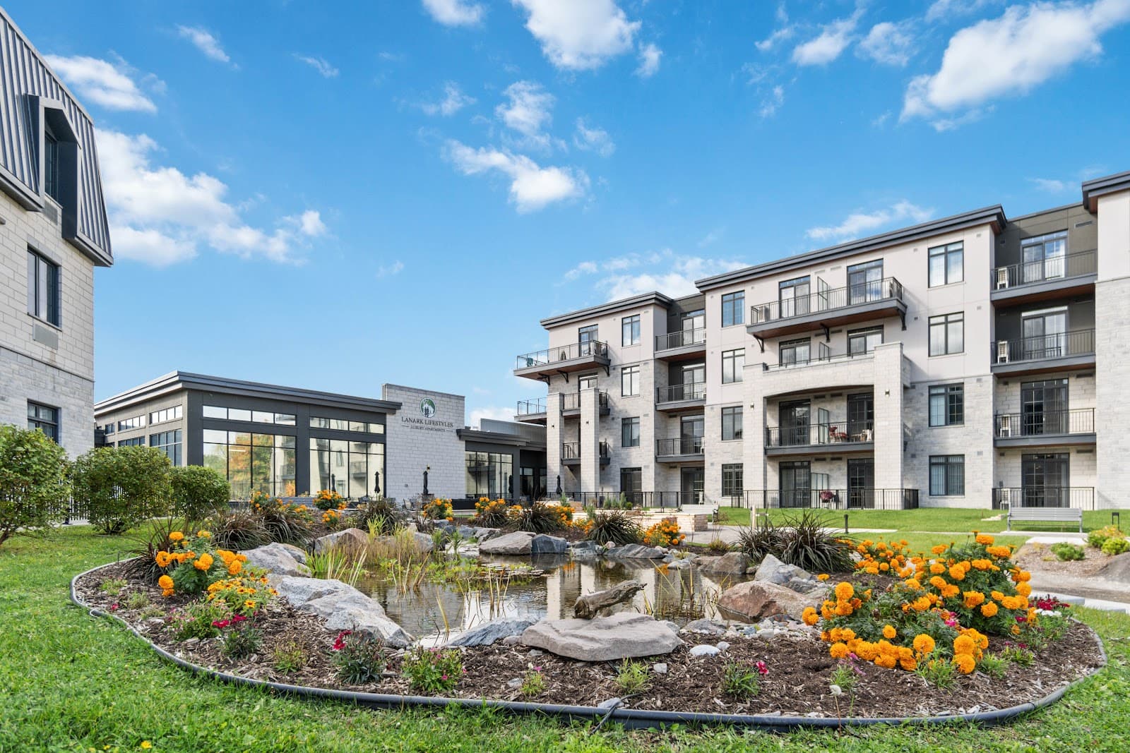 Lanark Lifestyles Retirement Residence, retirement home in Perth
