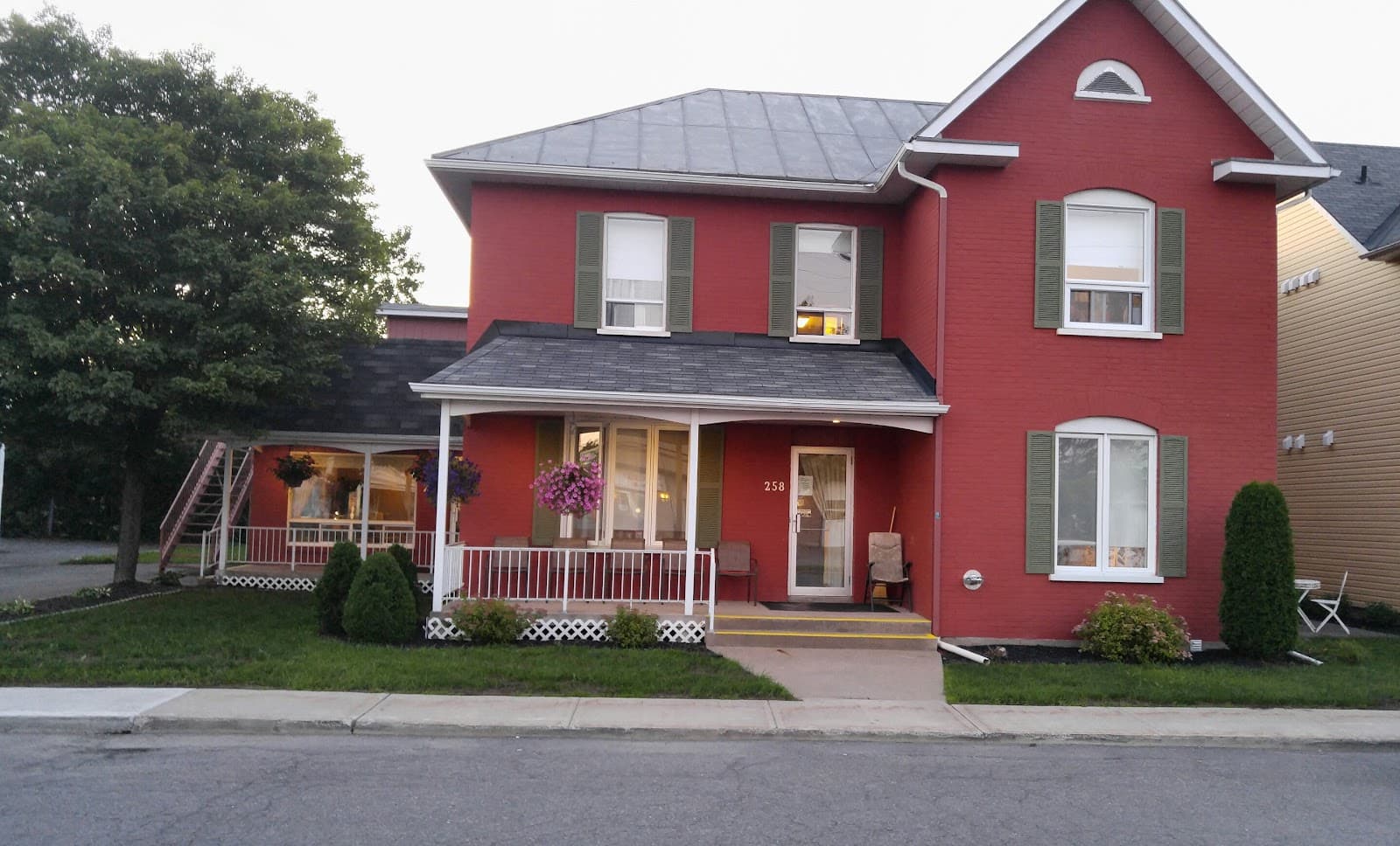 Auberge Plein Soleil, retirement home in Alfred