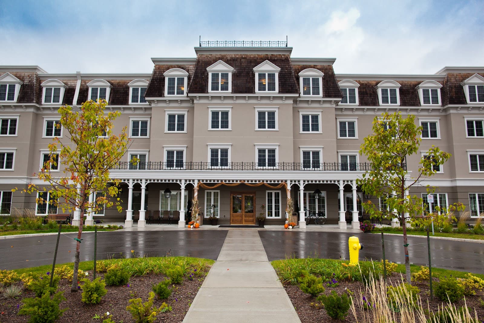 Adelaide Place Retirement Community, retirement home in Lindsay