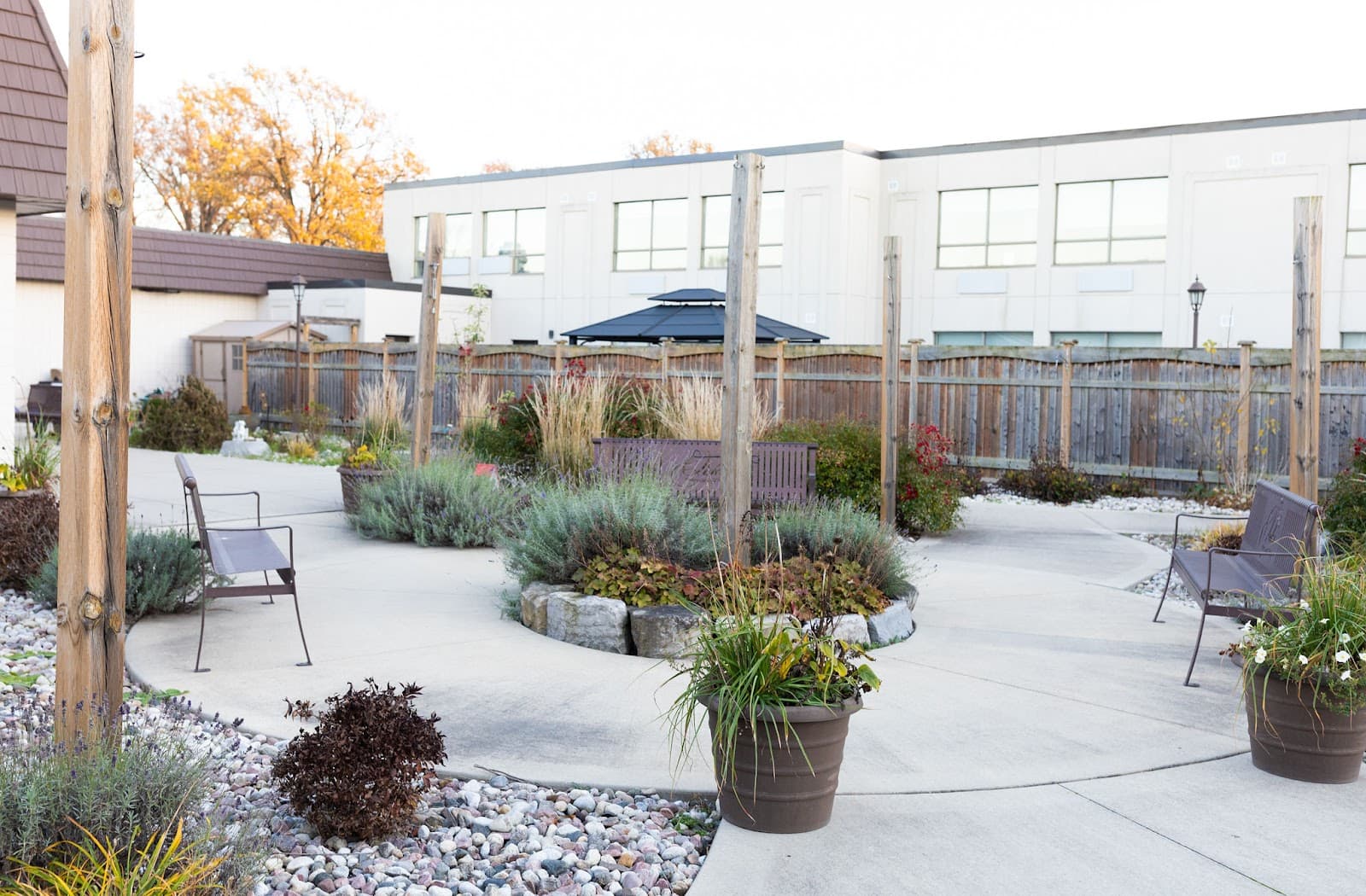 Oaks Retirement Village, retirement home in Wallaceburg