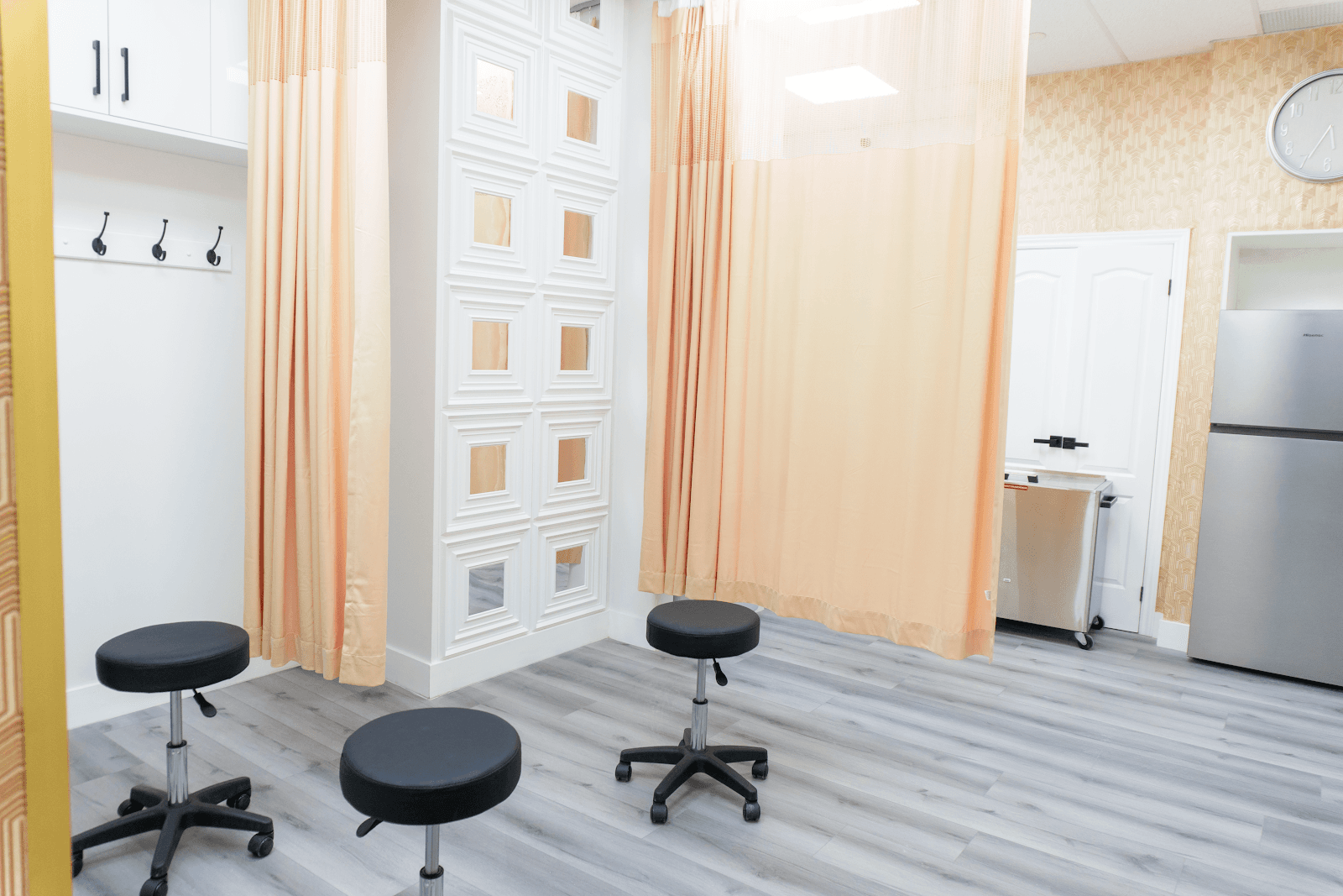 Rishaan Physio & Wellness Clinic- Physiotherapy Clinic in Mississauga photo 3
