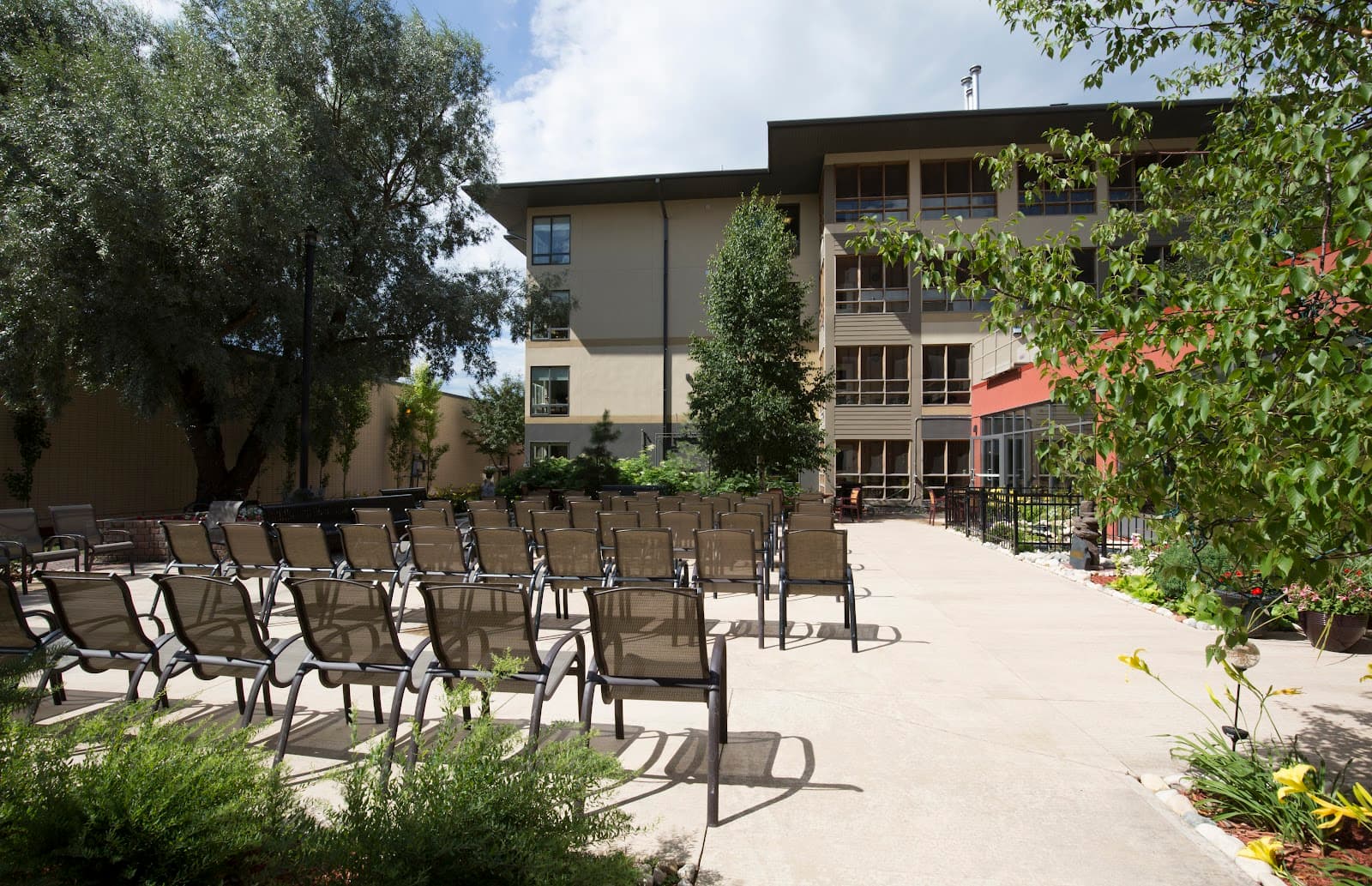Riverwood Square Retirement Living photo 1 of 4