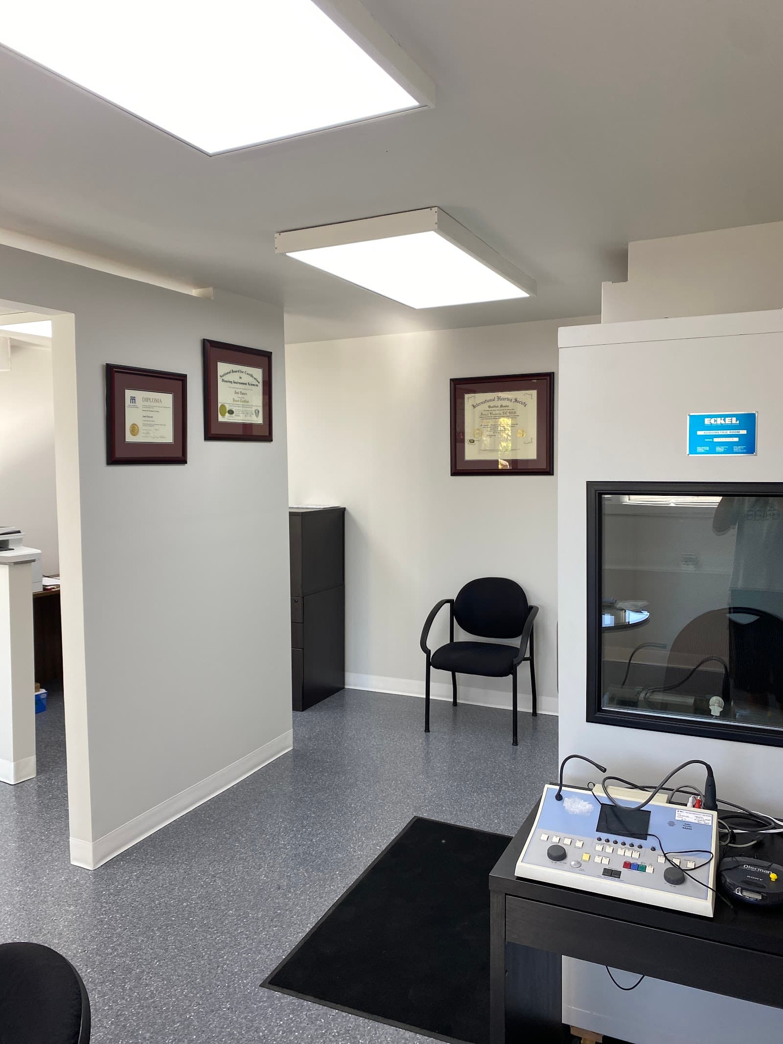 Rocky View Hearing Centre photo 5