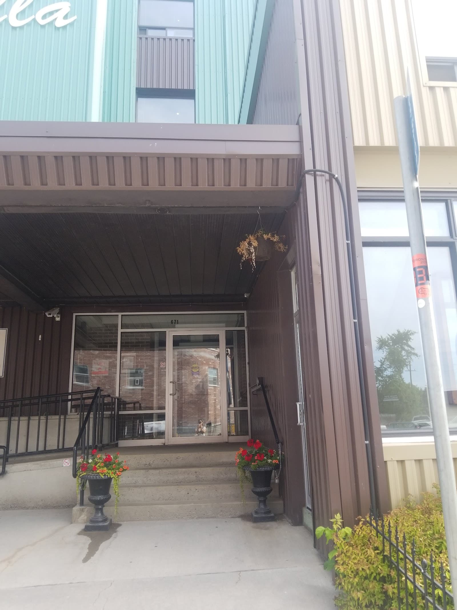 Royal Canadian Legion Villa photo 1