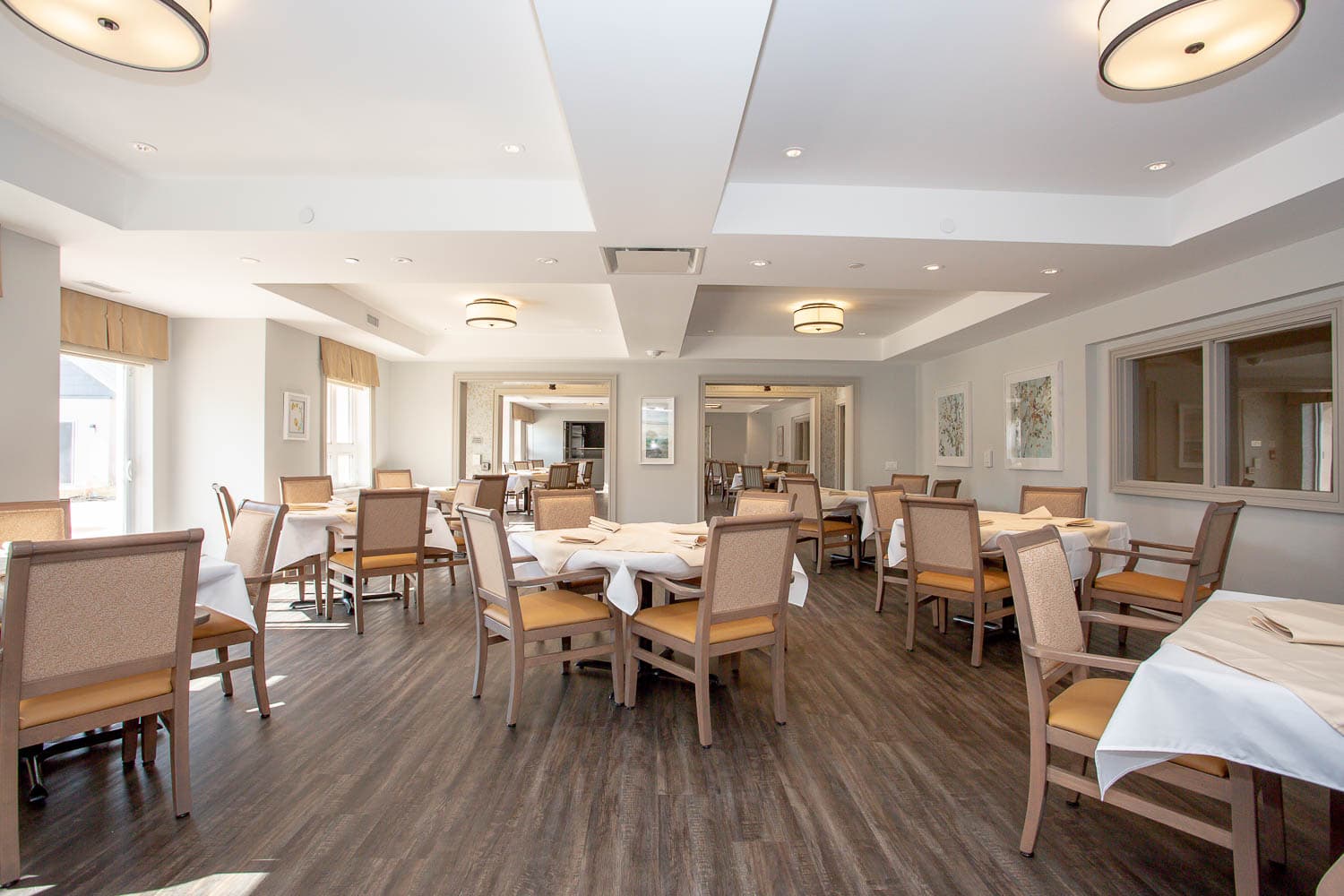 Royal Oak Senior Living photo 1 of 4
