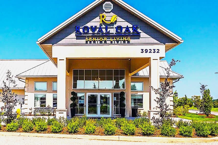 Royal Oak Senior Living photo 3