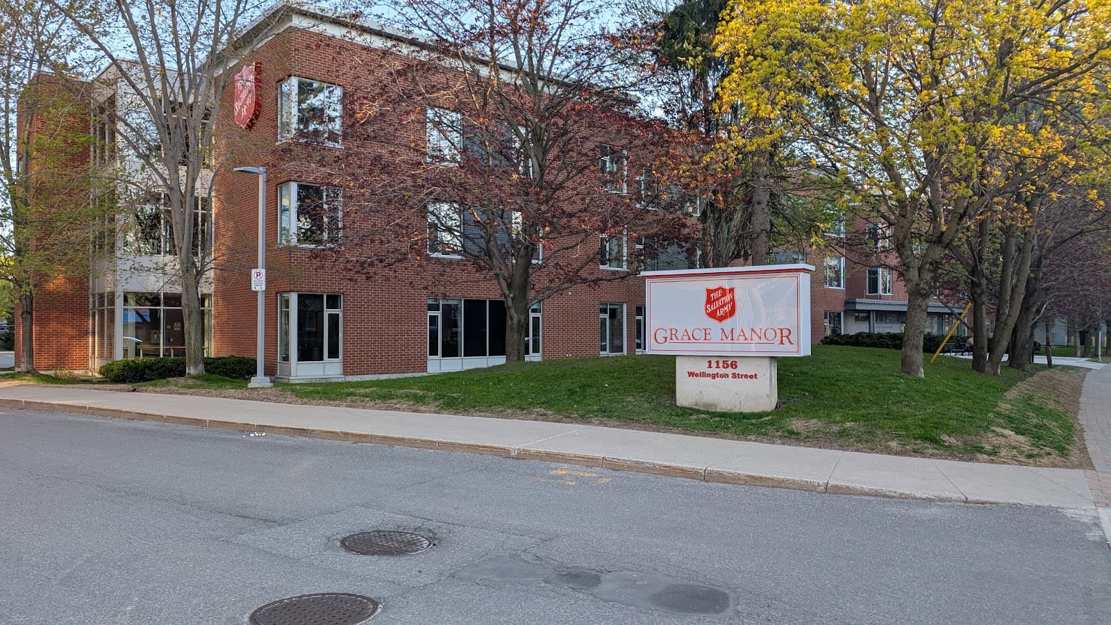 Salvation Army Grace Manor photo 3
