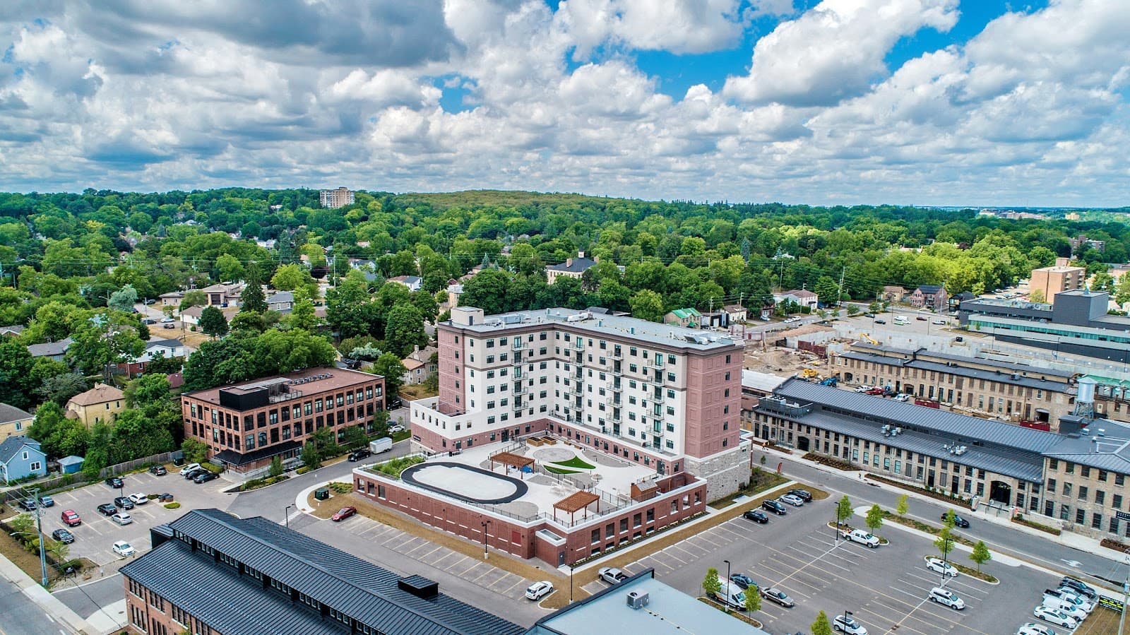 Seasons Retirement Community in Cambridge photo 3