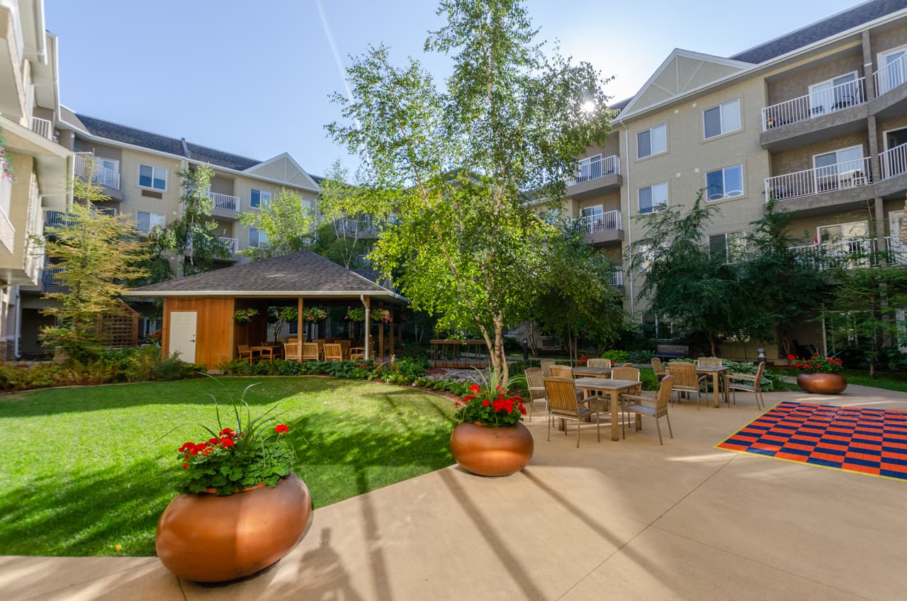 Seine River Retirement Residence photo 2