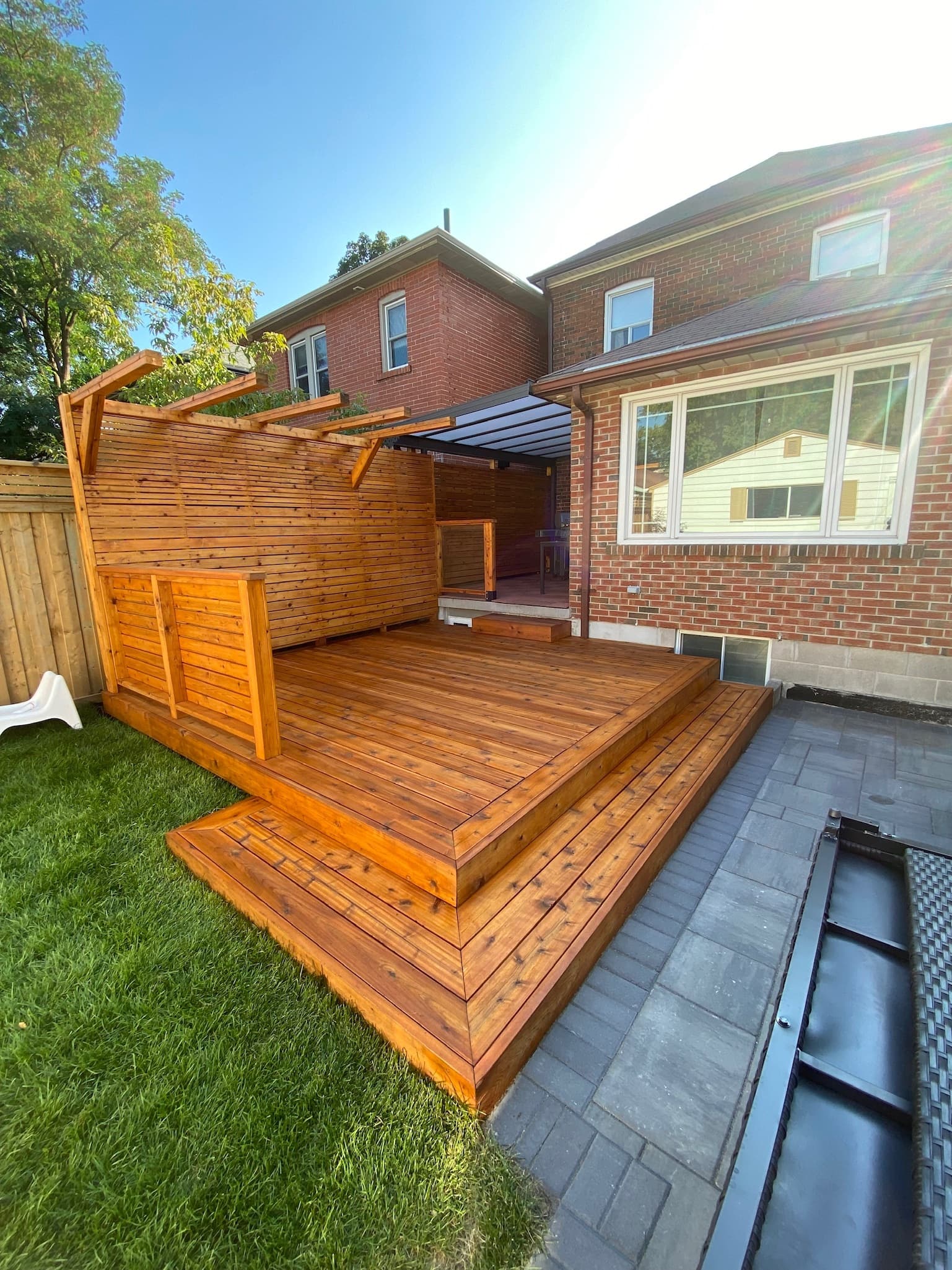 Shine Window and Eaves Cleaning, eavestrough cleaning in Toronto, photo 3