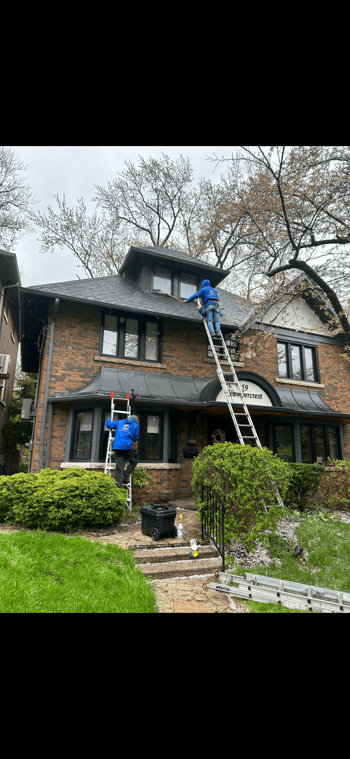 Shine Window and Eaves Cleaning, eavestrough cleaning in Toronto, photo 4