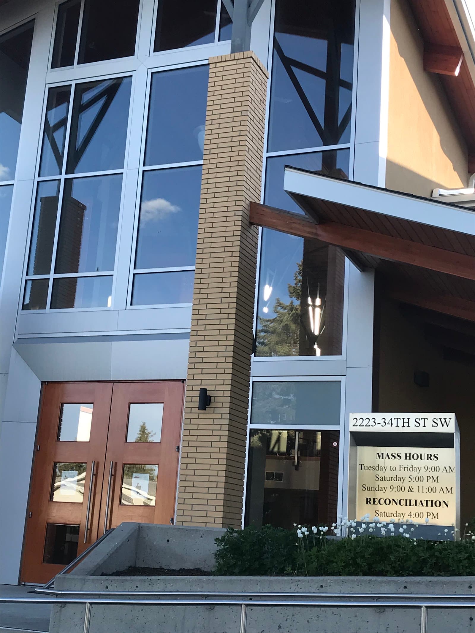 Silvera For Seniors - Friendship Apartments photo 1 of 4