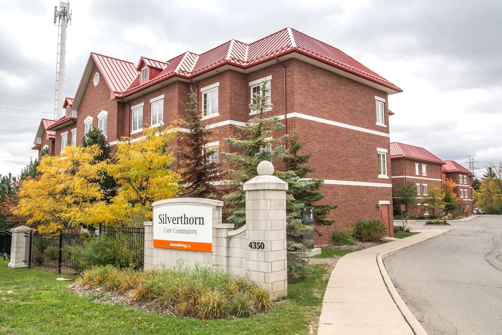 Silverthorn Care Community photo 1