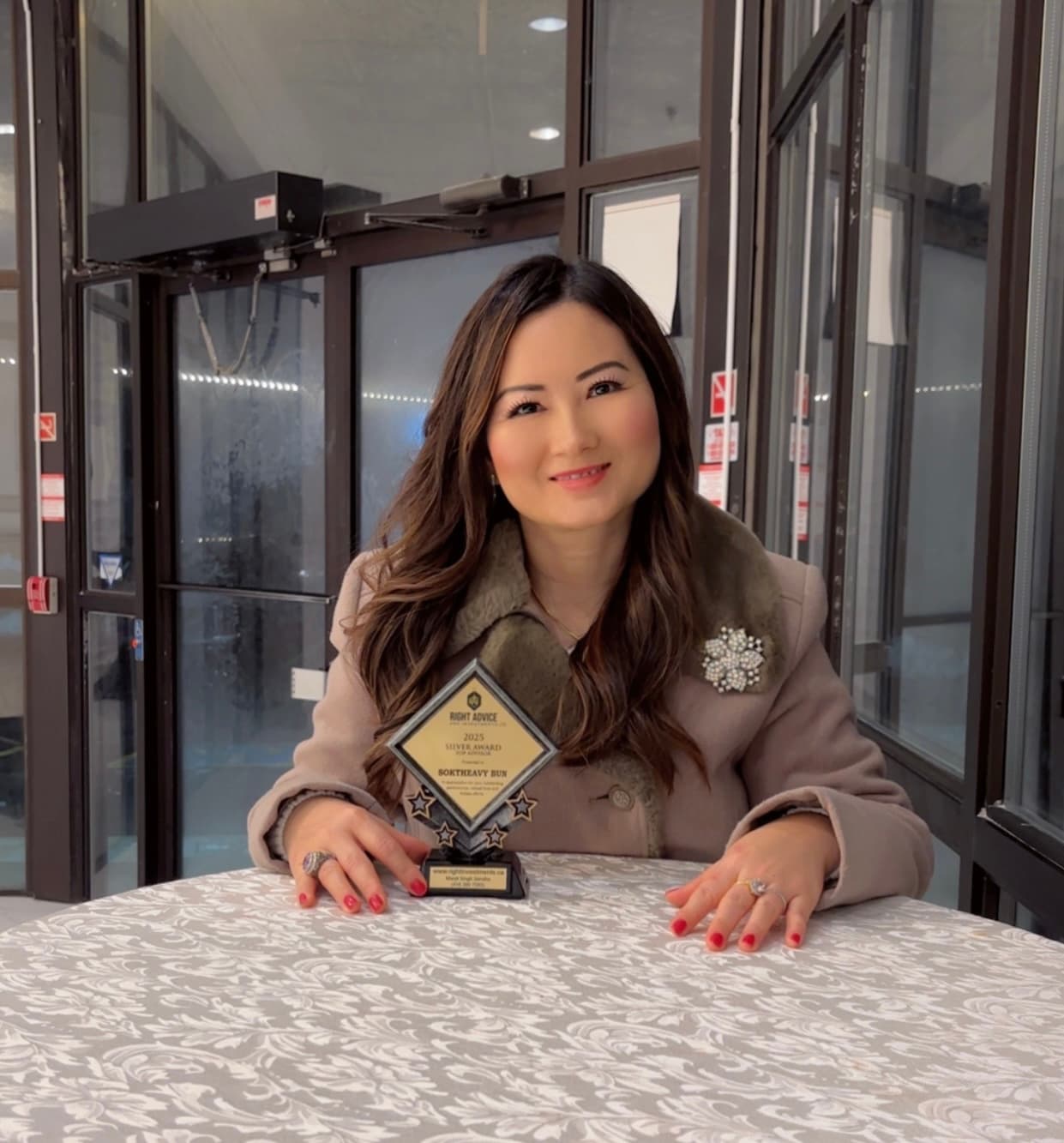 Sophie bun financial advisor photo 3