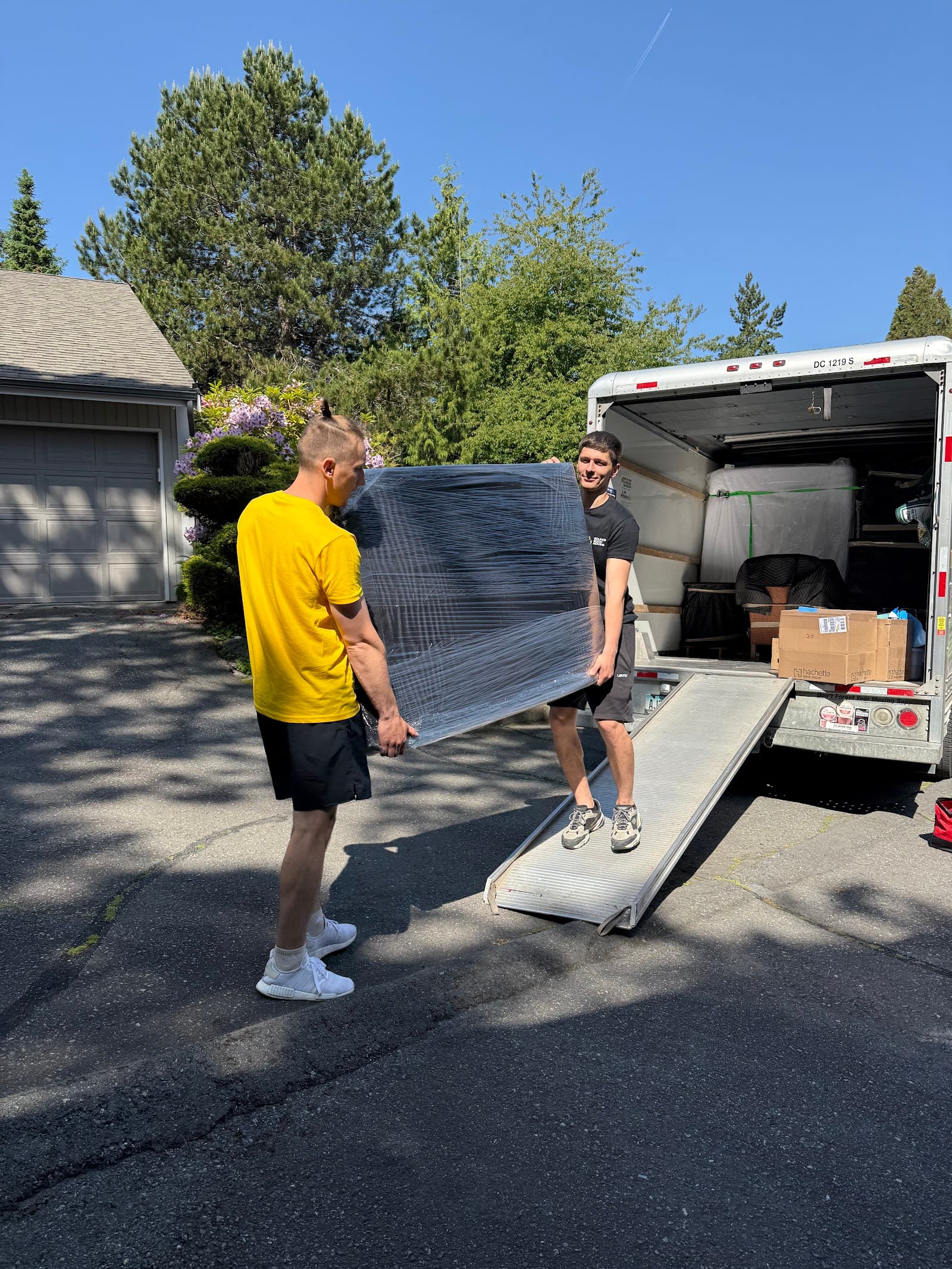 Sounds Good Moving photo 3