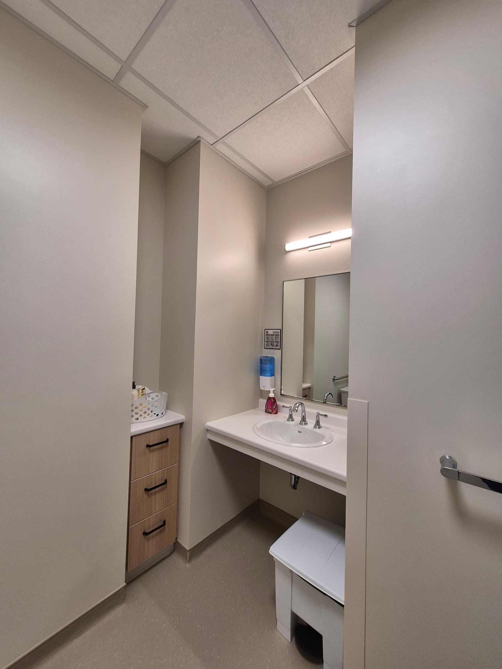 Southbridge London Long-Term Care Home photo 3
