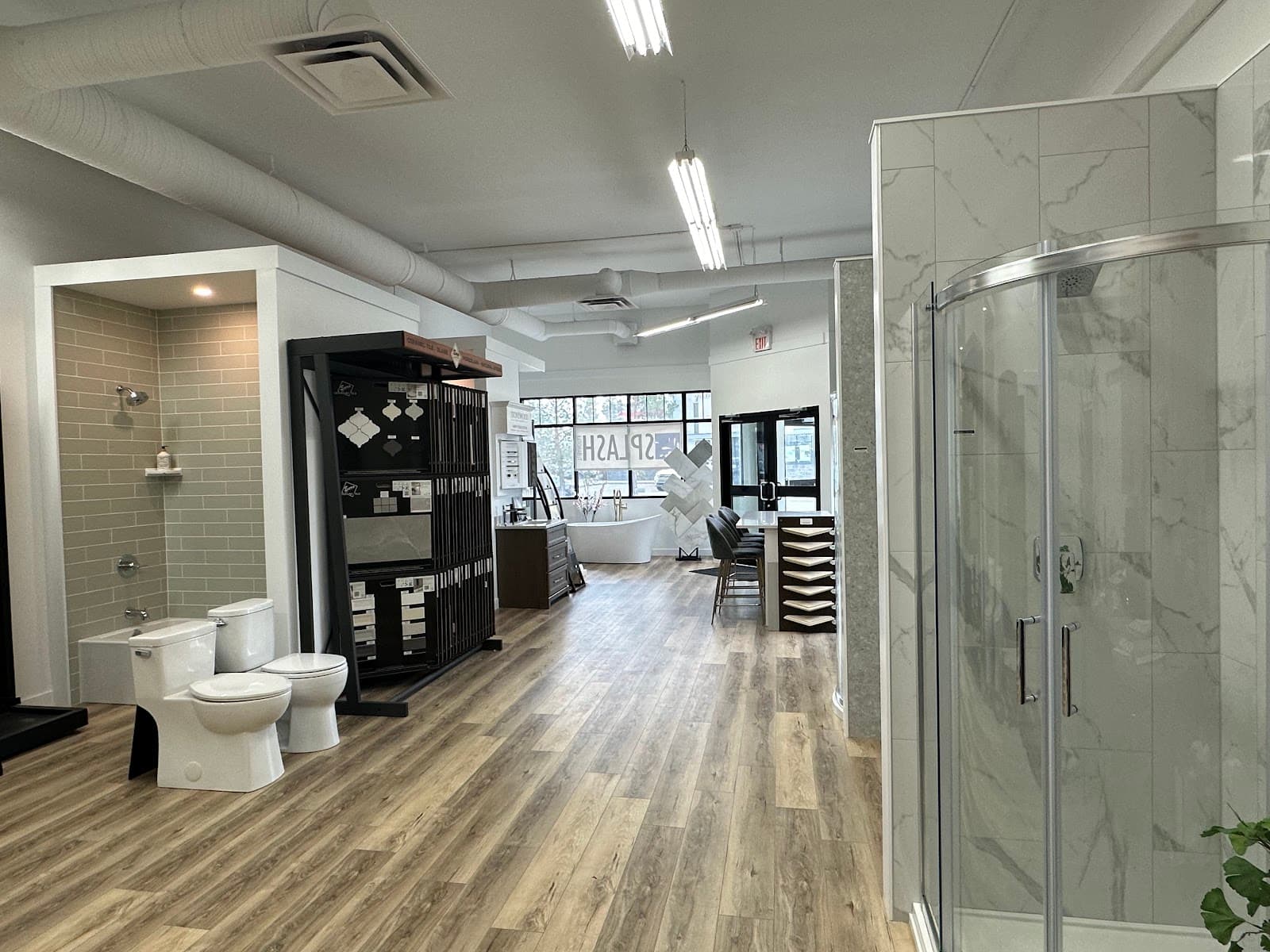 Splash Tub & Tile South