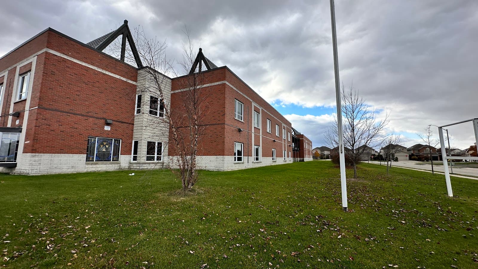 St. Peter's Residence at Chedoke photo 2