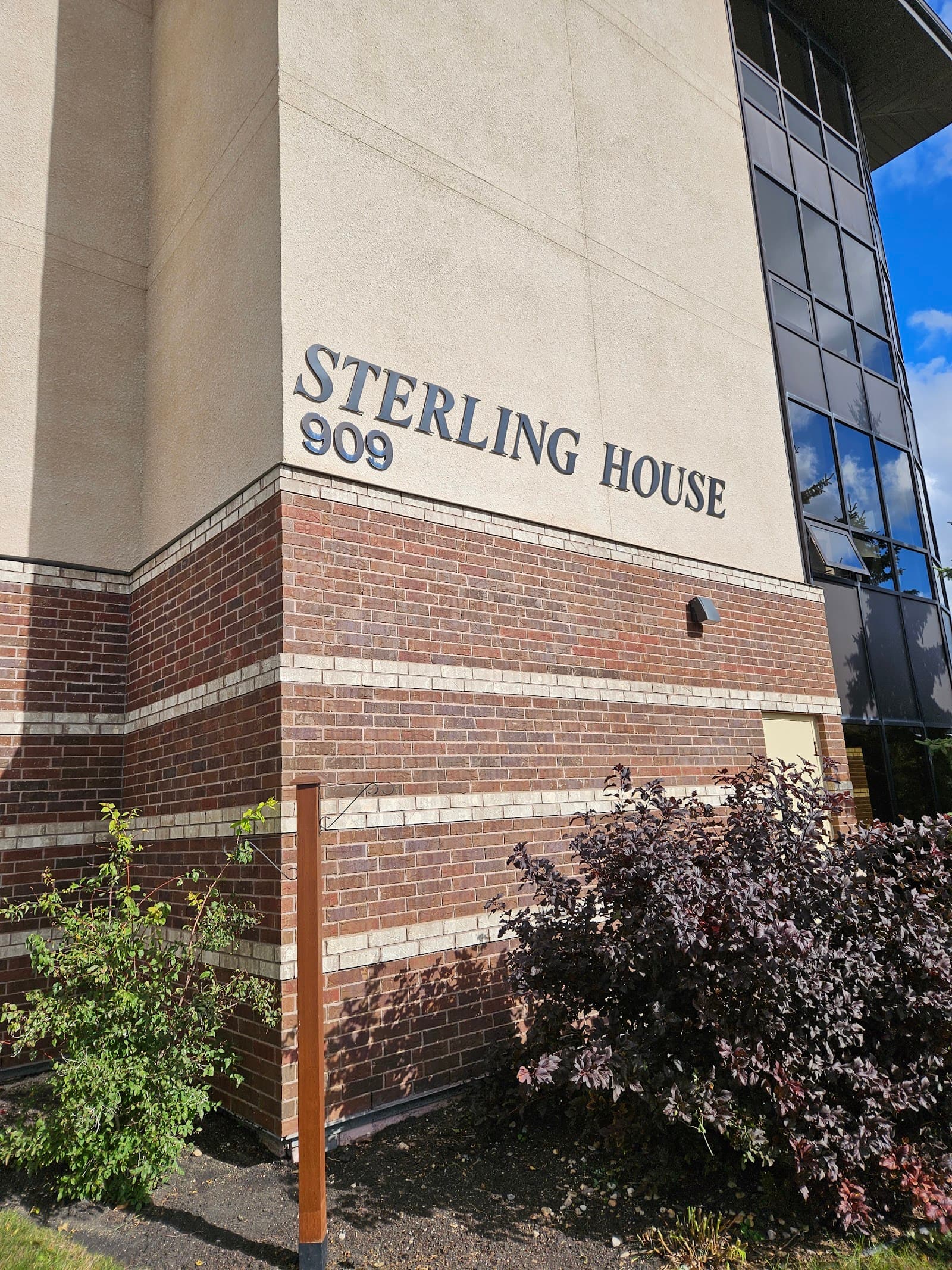 Sterling House photo 2