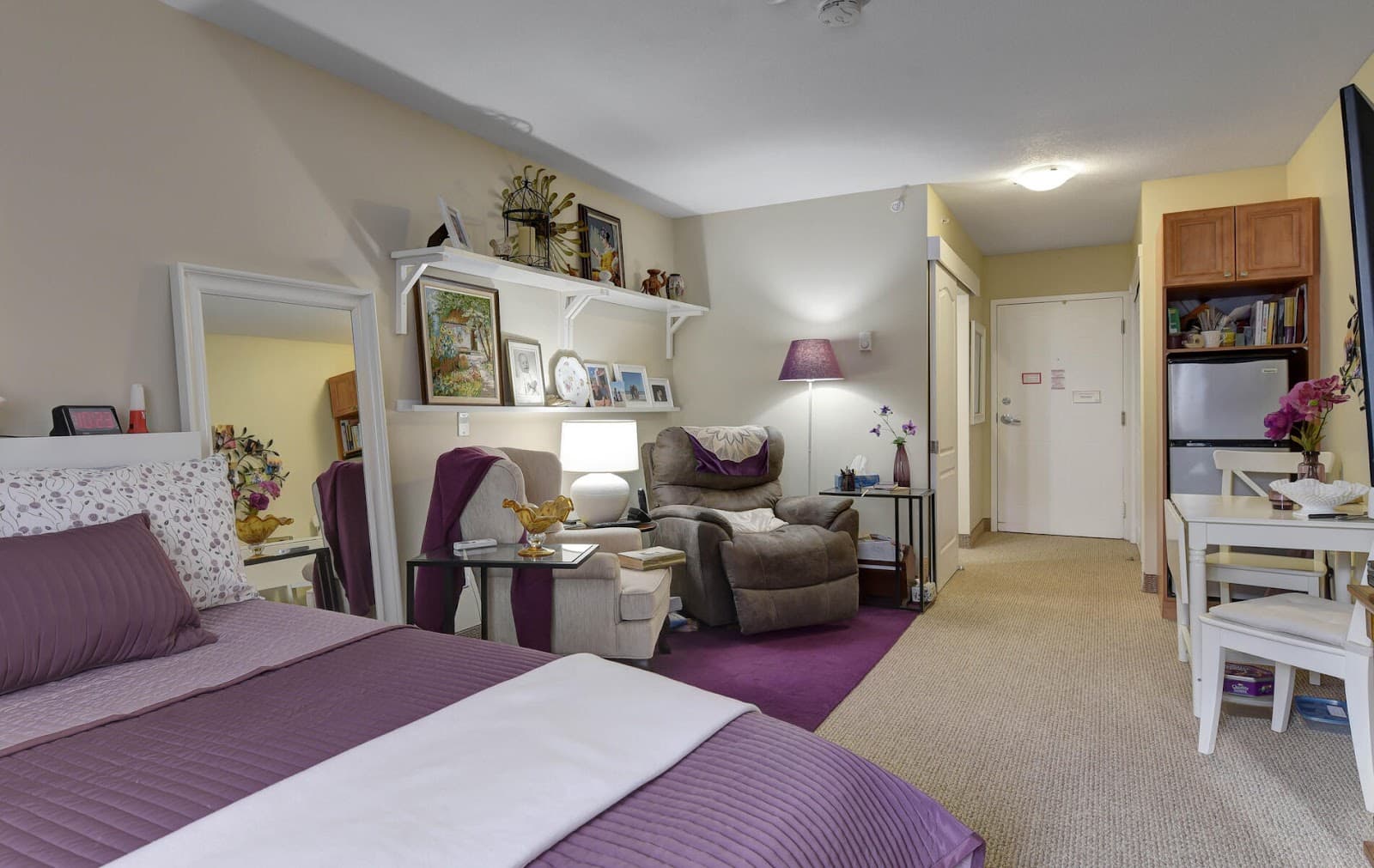 Stone Lodge Retirement Residence photo 1