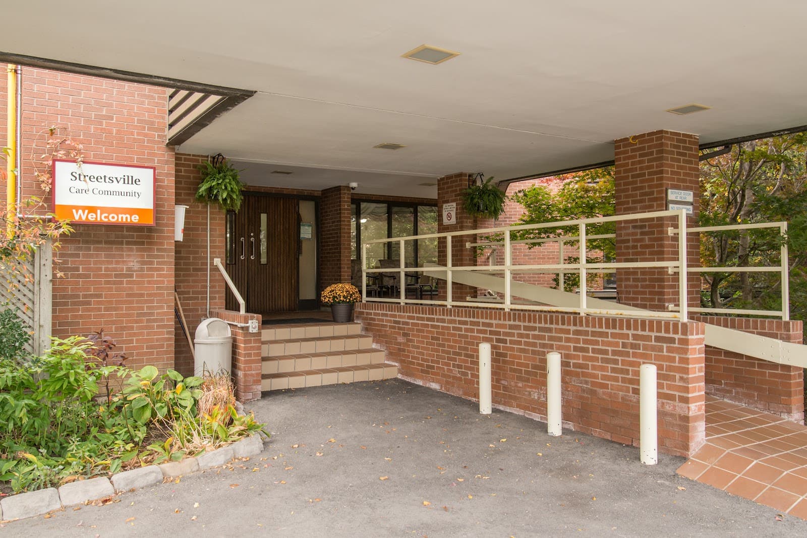 Streetsville Care Community photo 1