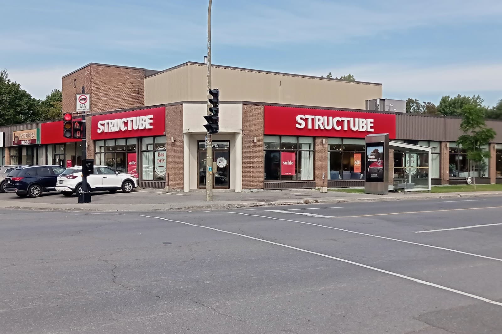 Structube Ville Mont-Royal - Rue Jean-Talon