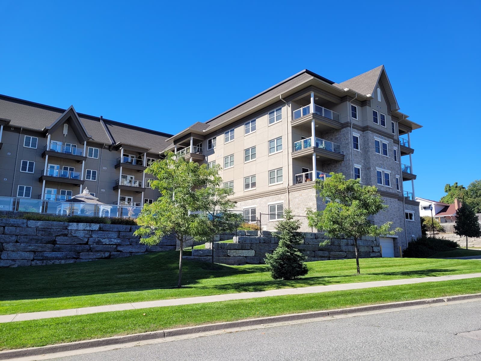 Summit Terrace Luxury Senior Apartments photo 1