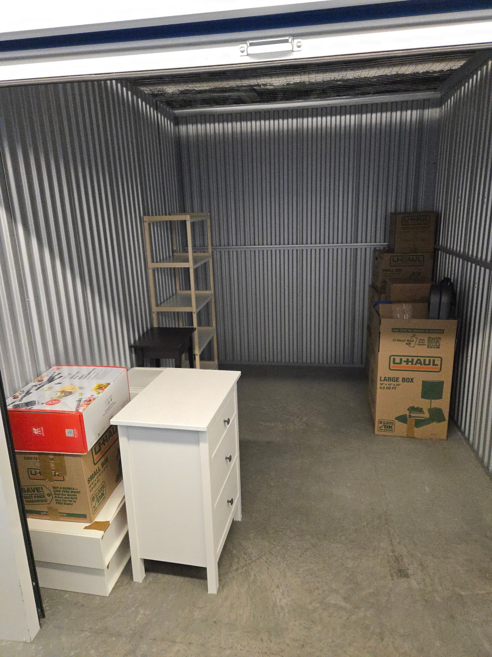 Task Titan, furniture assembly in Calgary, photo 4