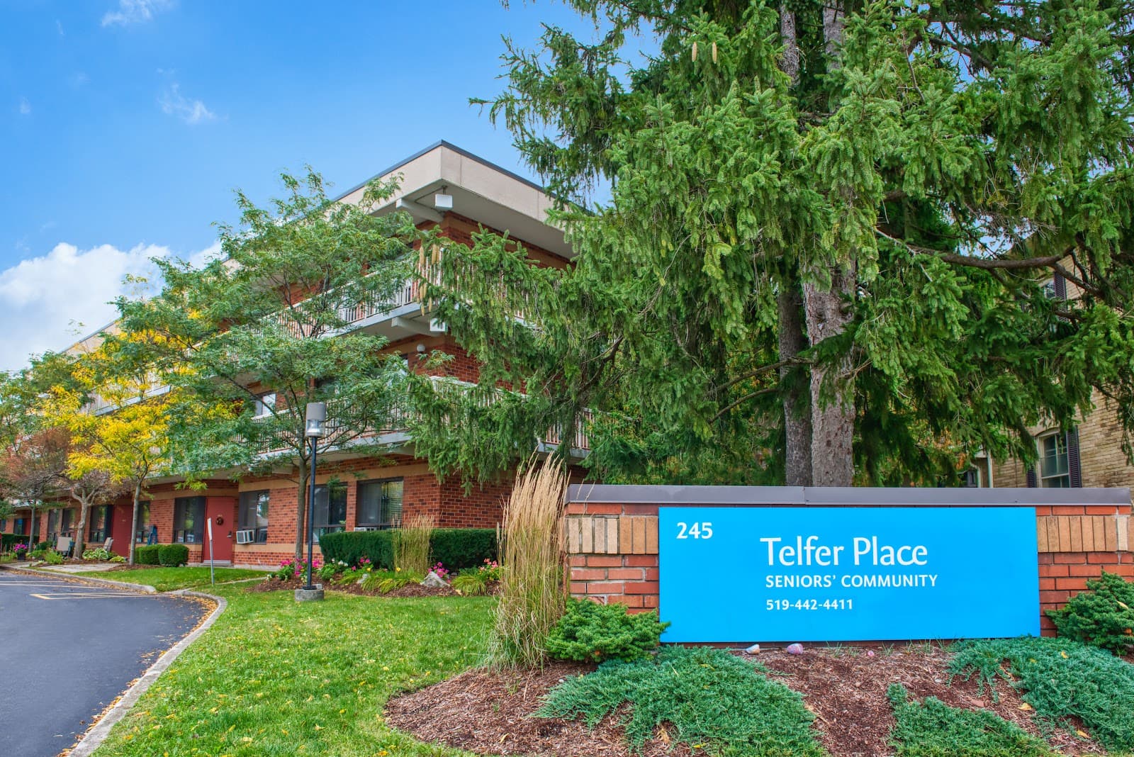 Telfer Place Retirement Residence photo 3