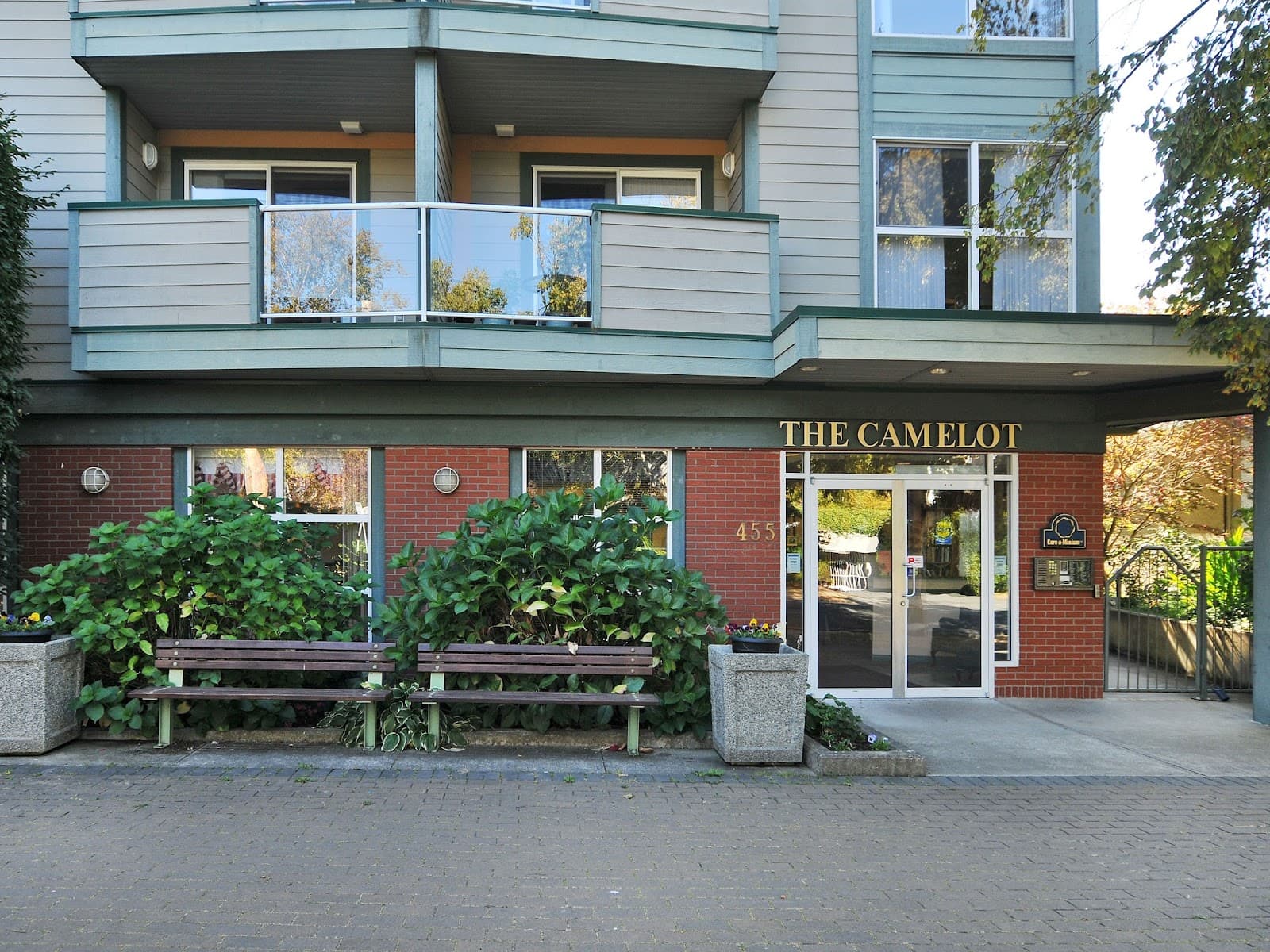 The Camelot photo 3