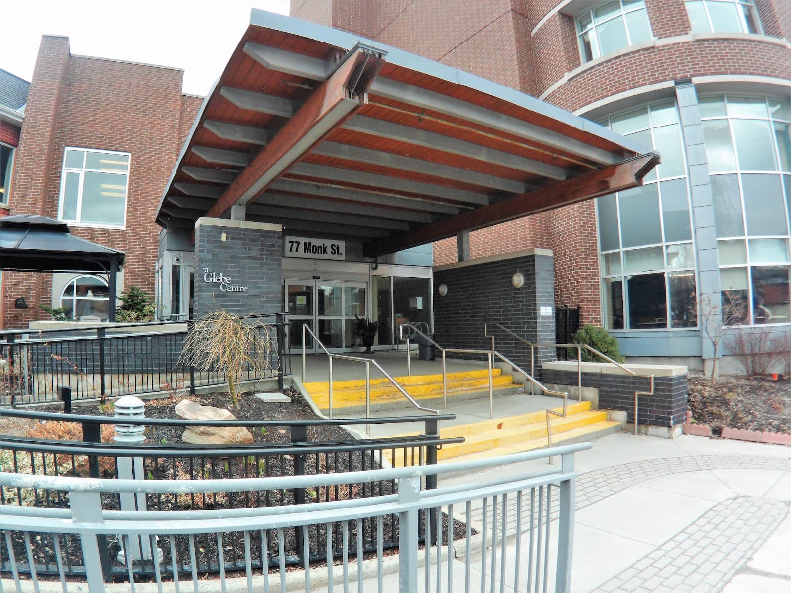 The Glebe Centre Long-Term Care photo 1 of 4