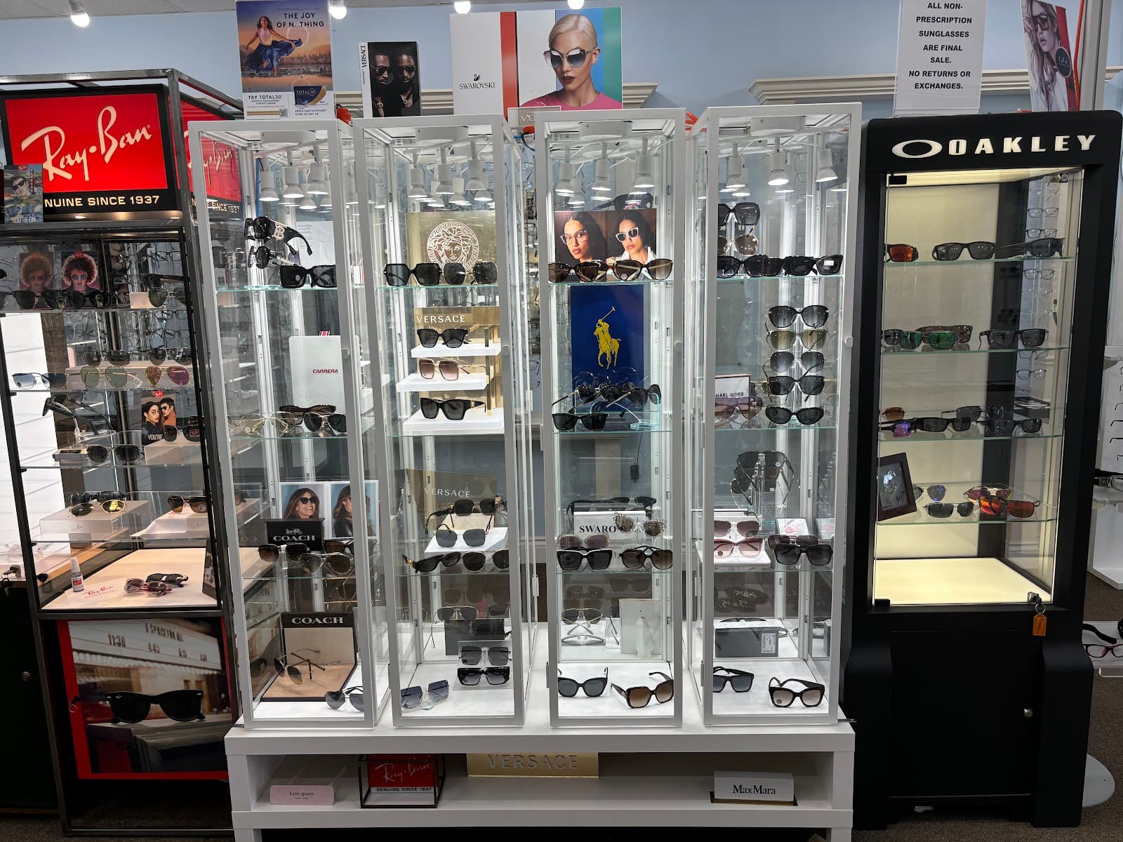 The Lensmakers Optical Inc. photo 2