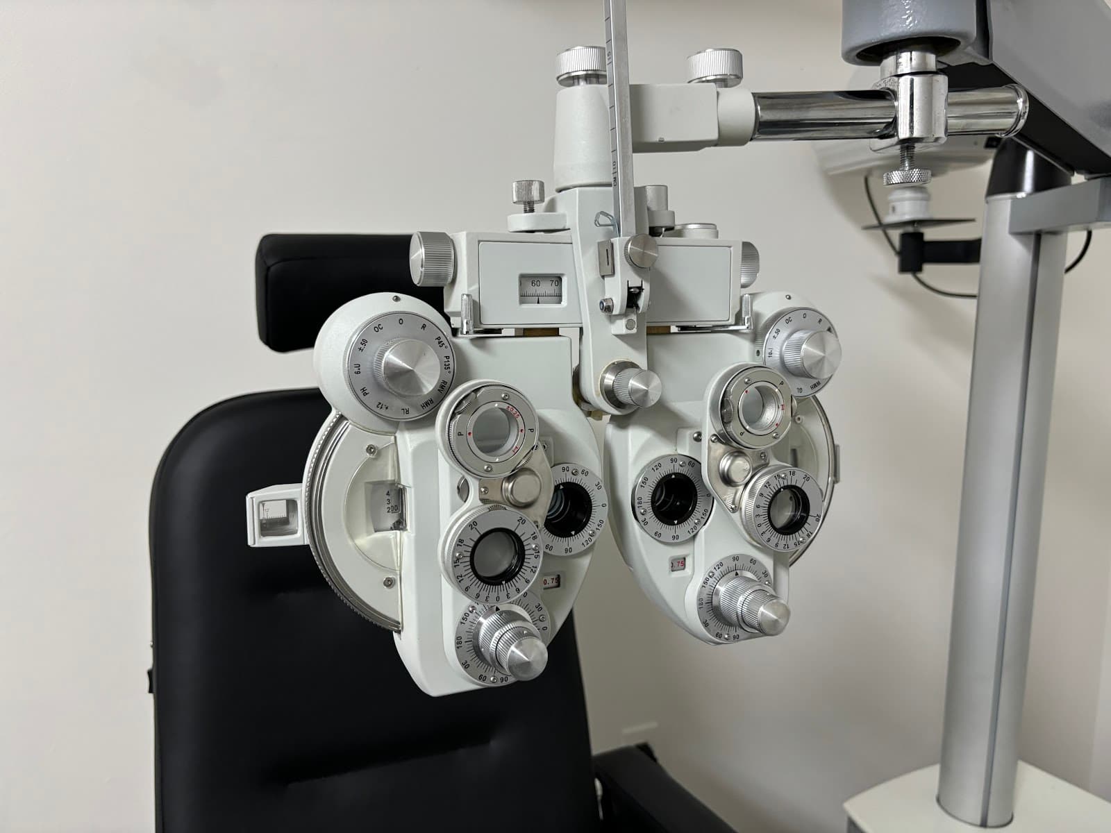 The Lensmakers Optical Inc. photo 4