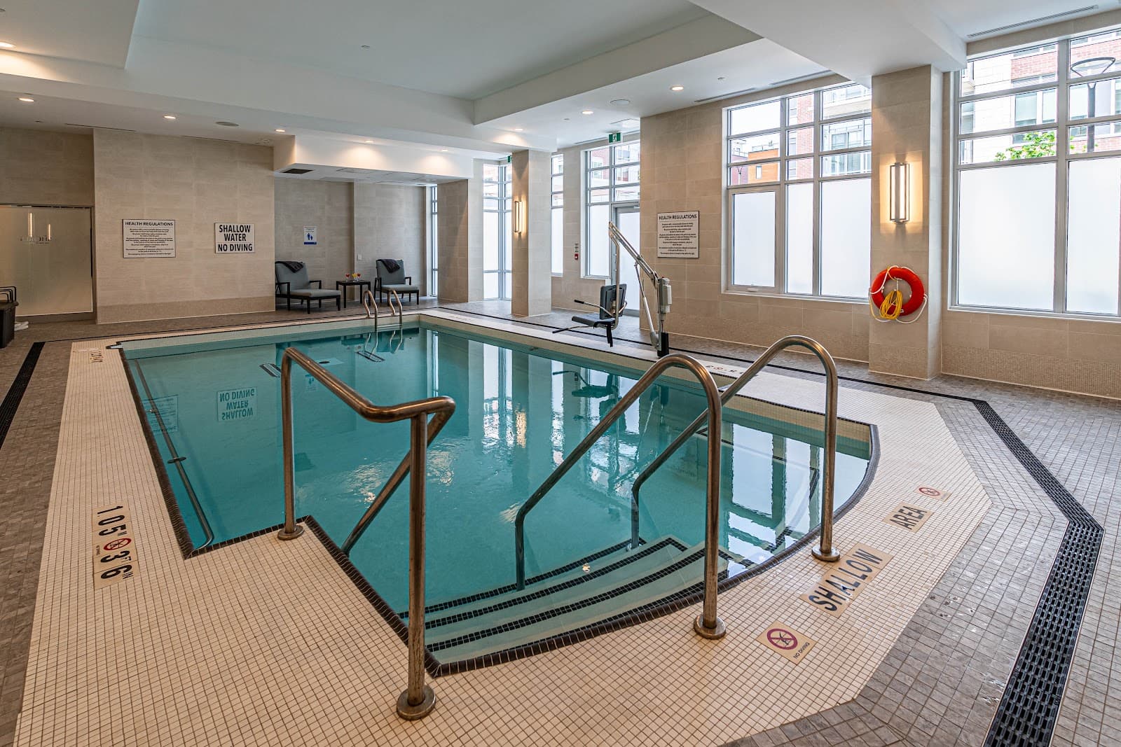 The Shores of Port Credit Retirement Residence photo 1