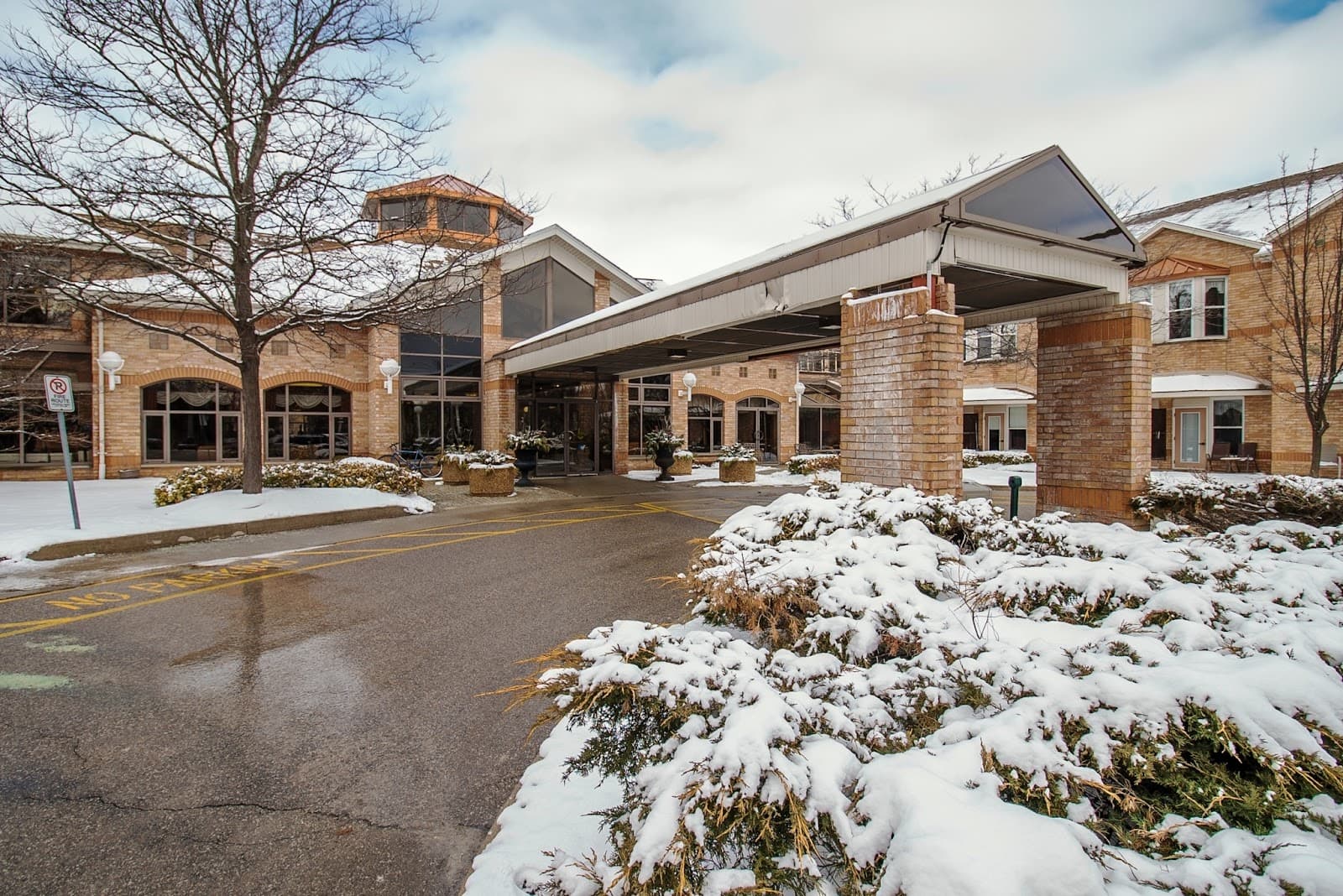 The Village of Riverside Glen photo 1