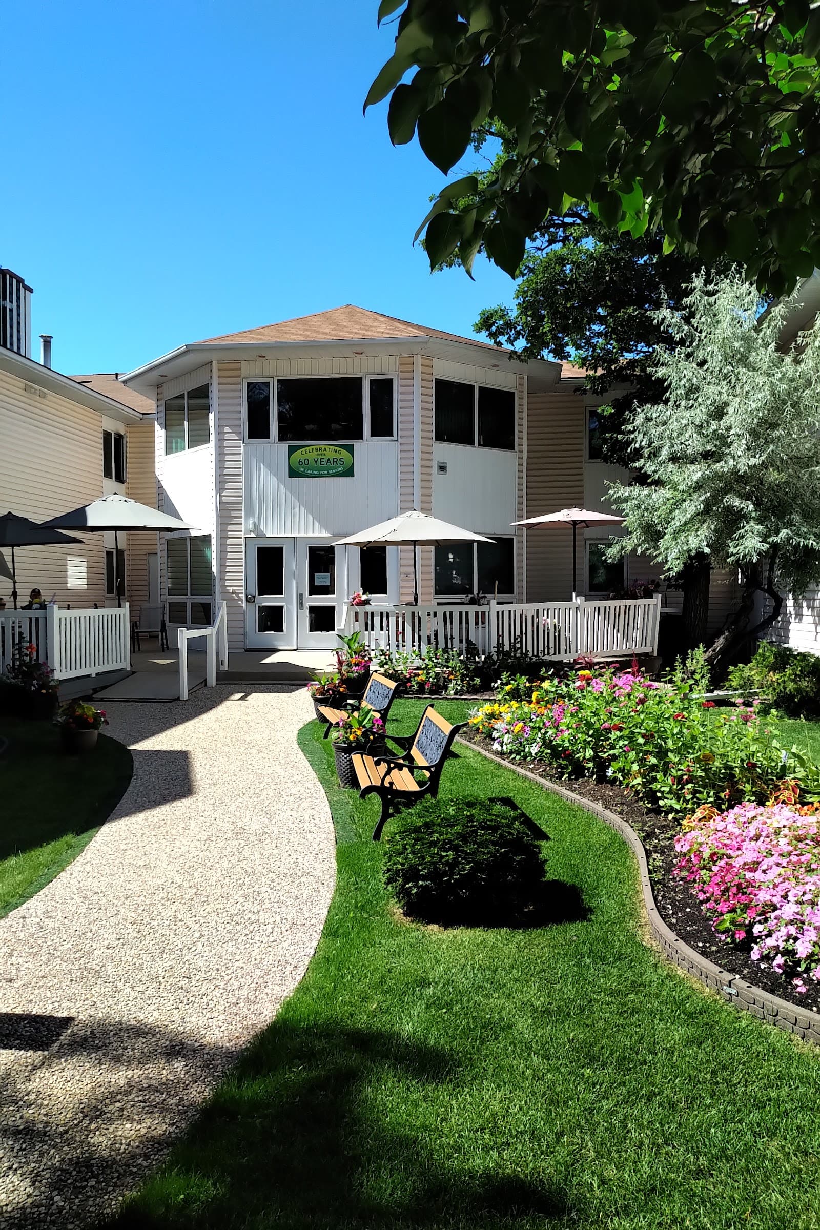 Thorvaldson Care Centre photo 1 of 4