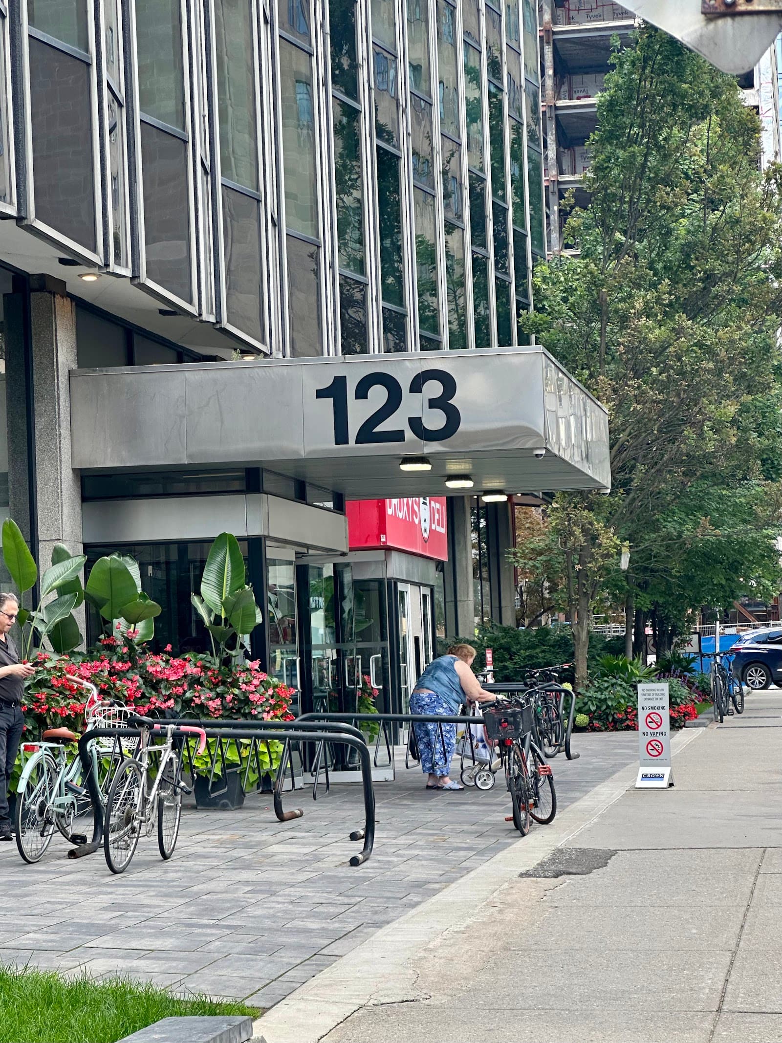 Toronto Centre Eye Care (now Downtown Vision) photo 4