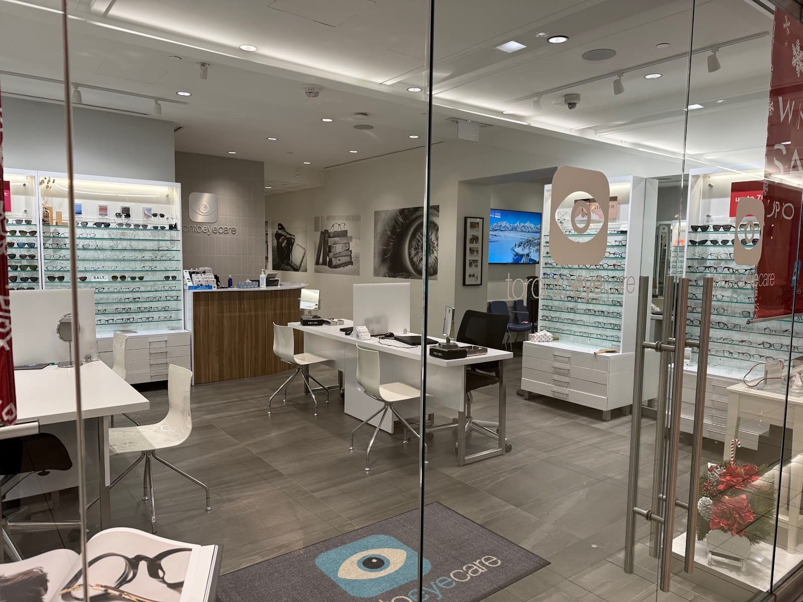 Toronto Eye Care photo 2