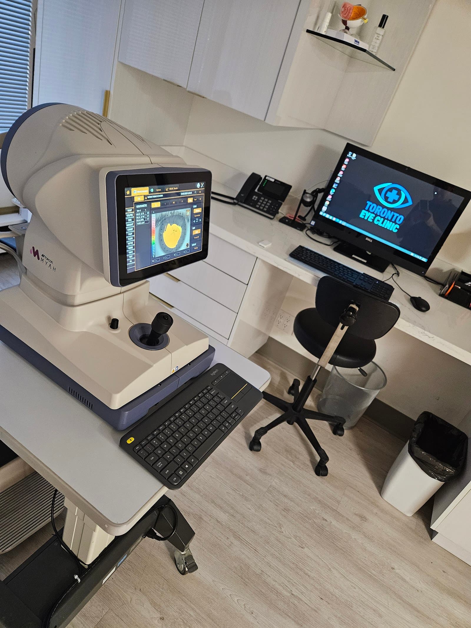 Toronto Eye Clinic photo 4
